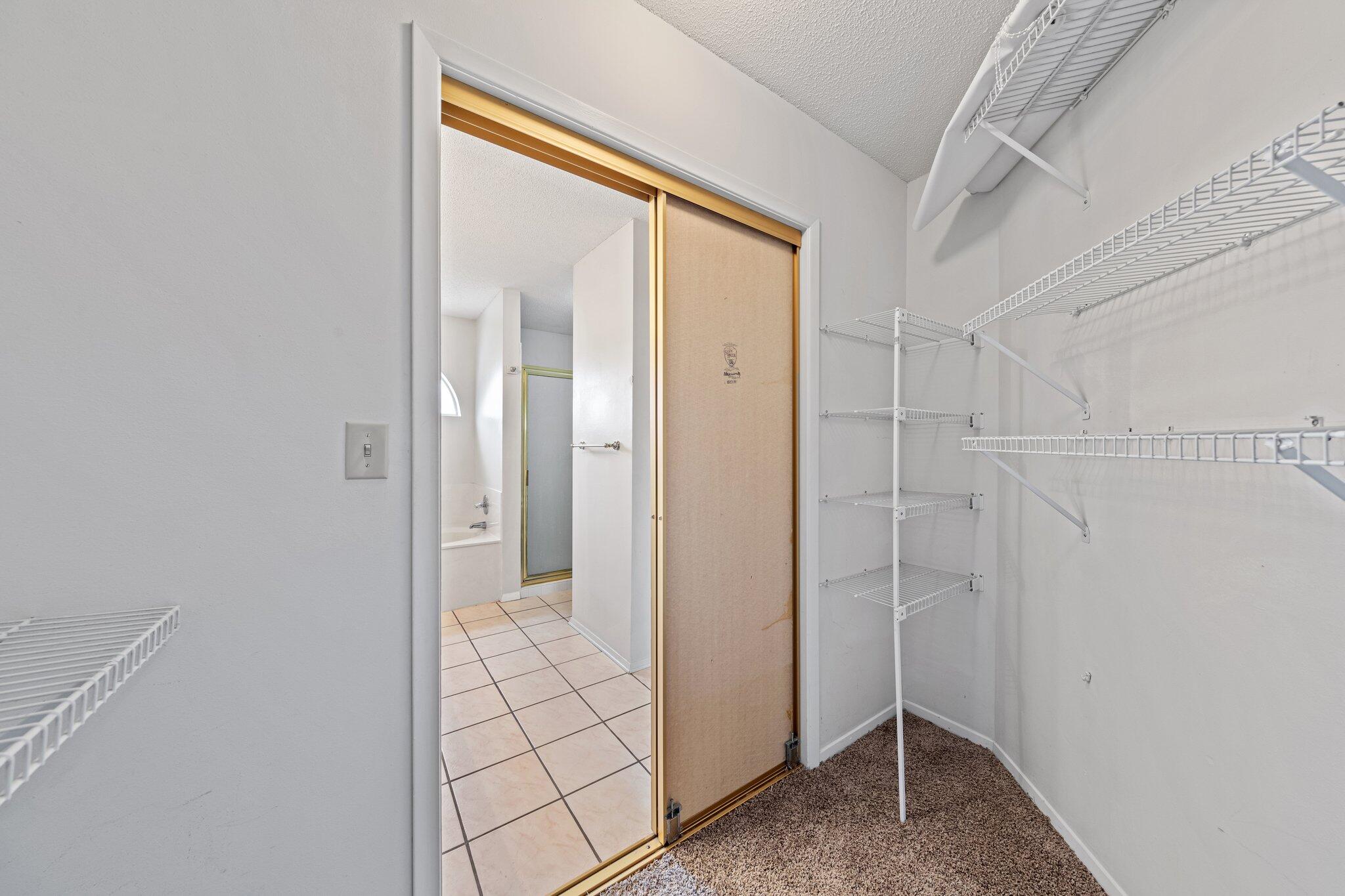 BLUE PINE VILLAGE PH 3 - Residential Lease