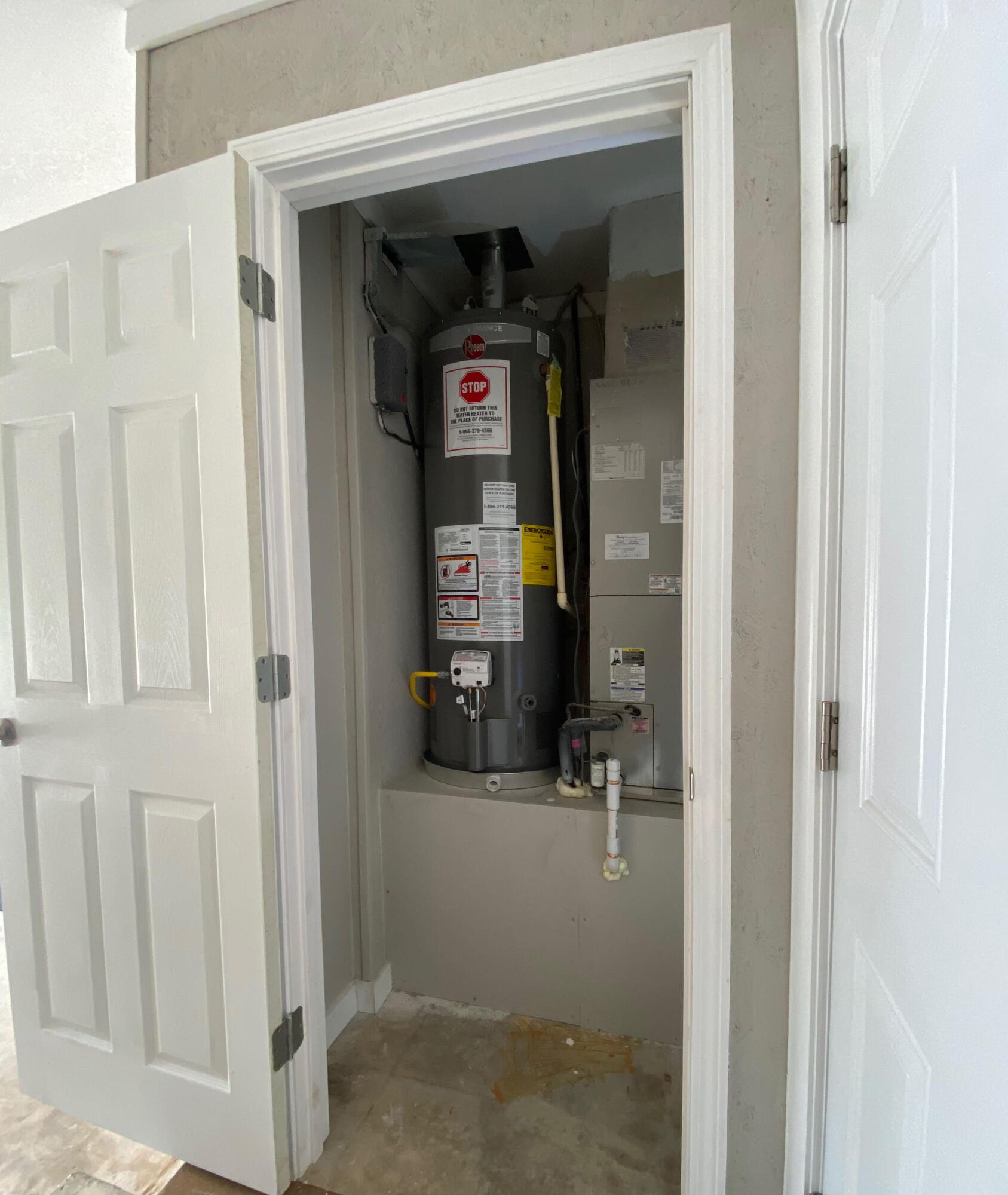 PINE LAKE S/D - Residential