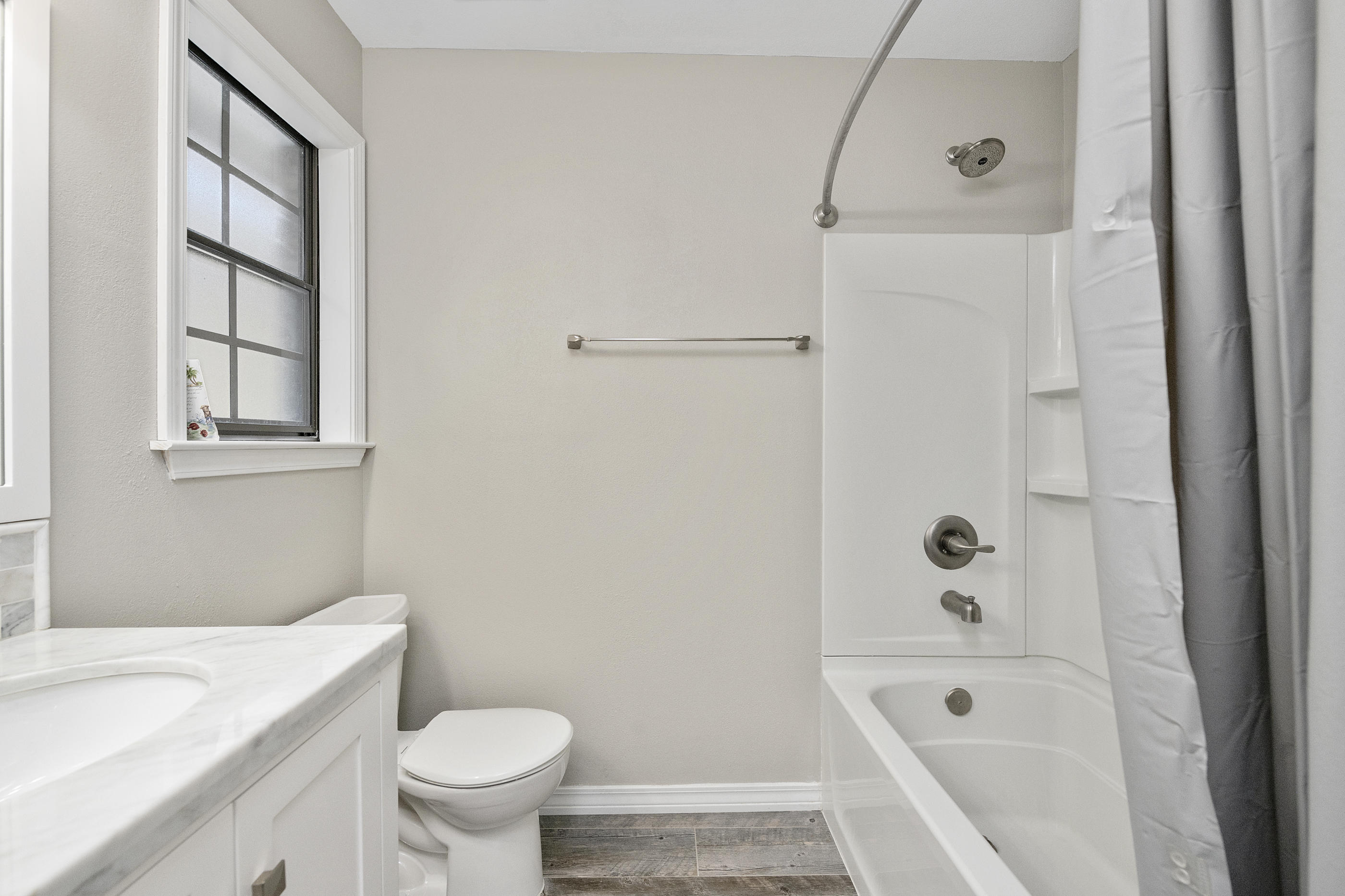 PINE LAKE S/D - Residential