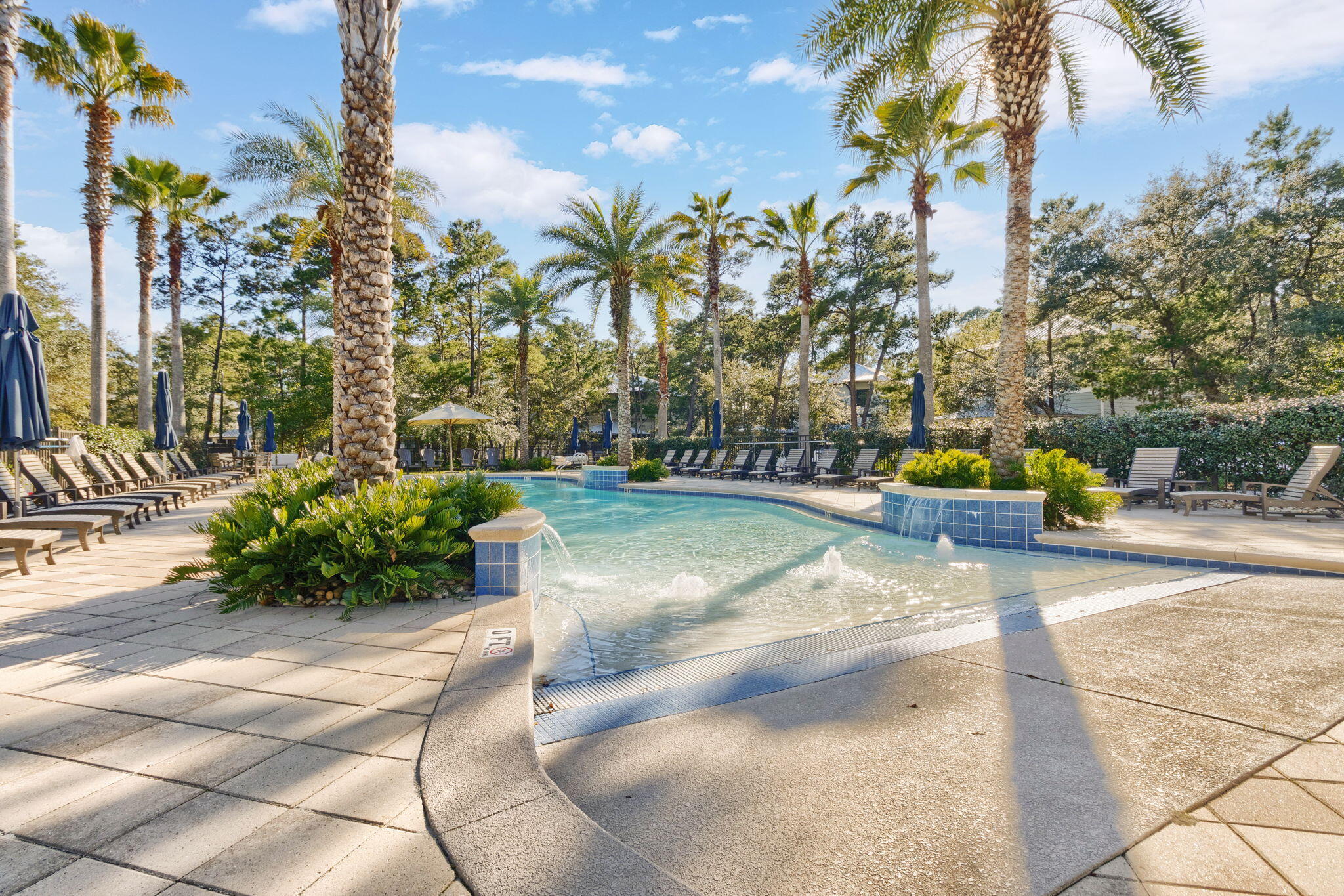 MAGNOLIA COTTAGES BY THE SEA - Residential