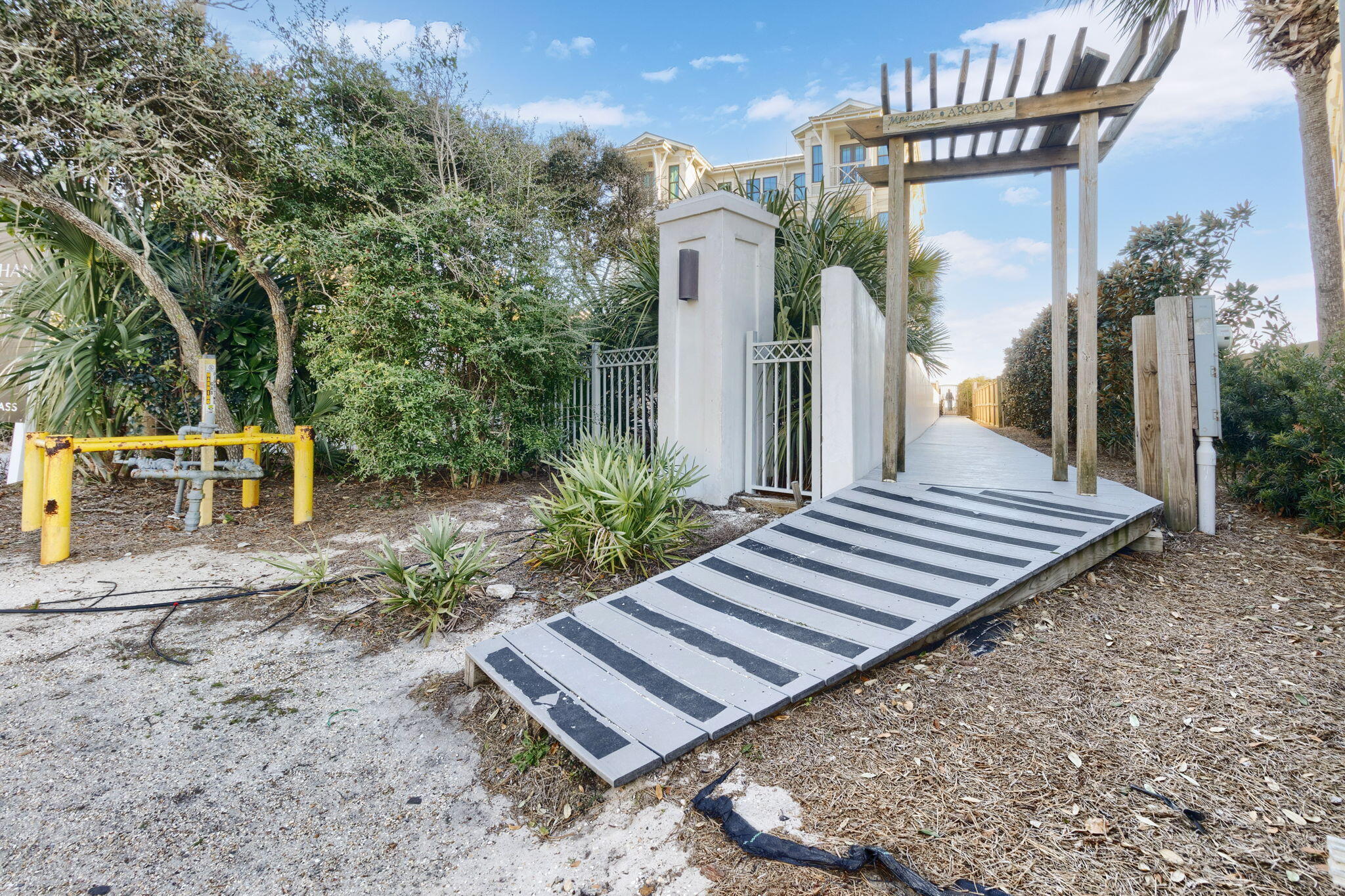 MAGNOLIA COTTAGES BY THE SEA - Residential