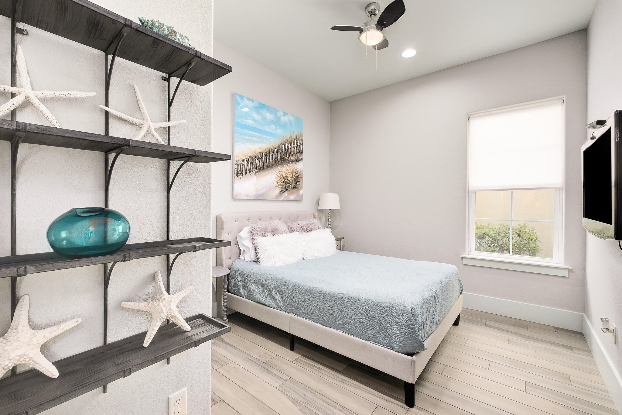 VILLA LAGO - Residential