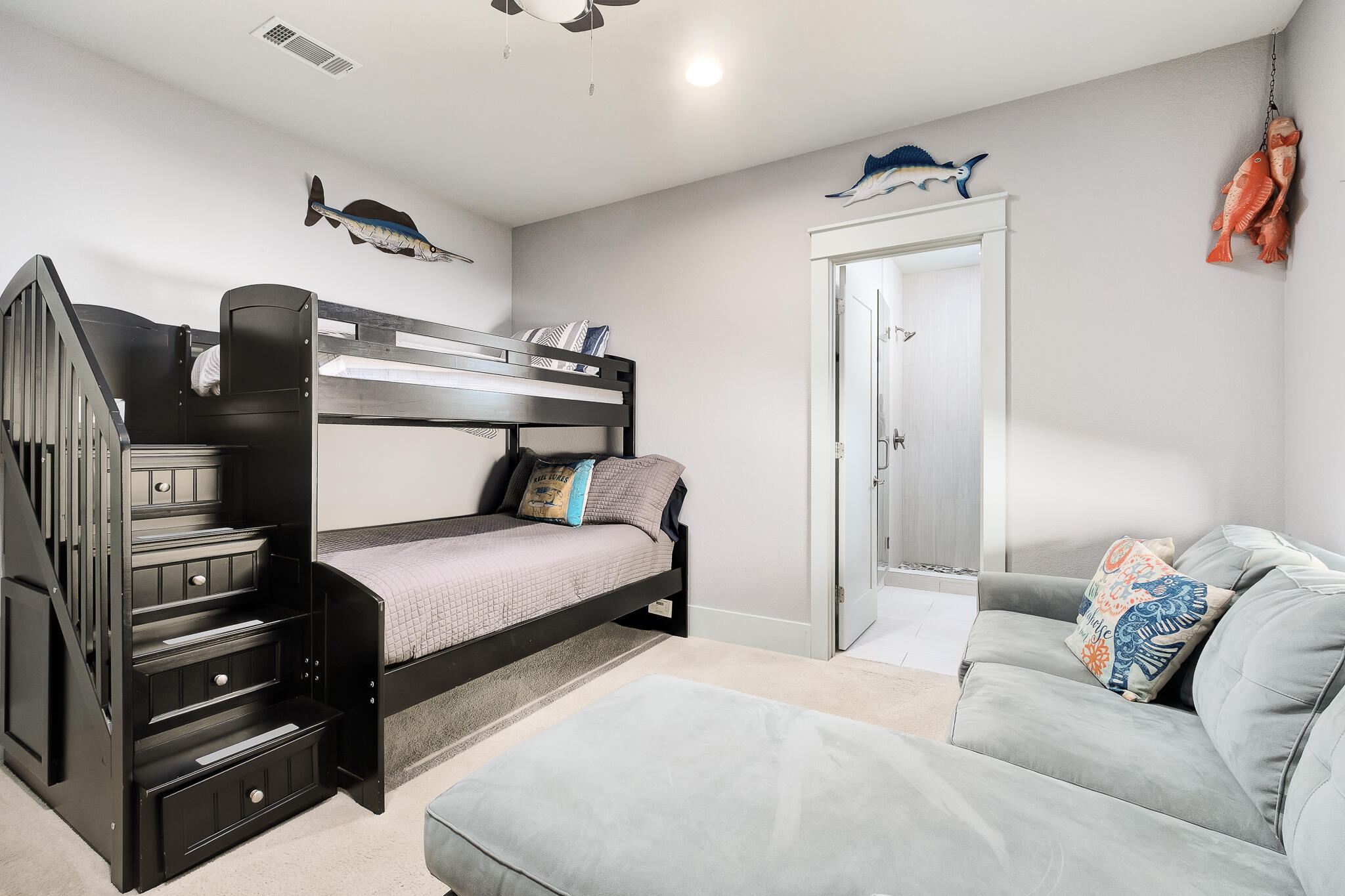 VILLA LAGO - Residential