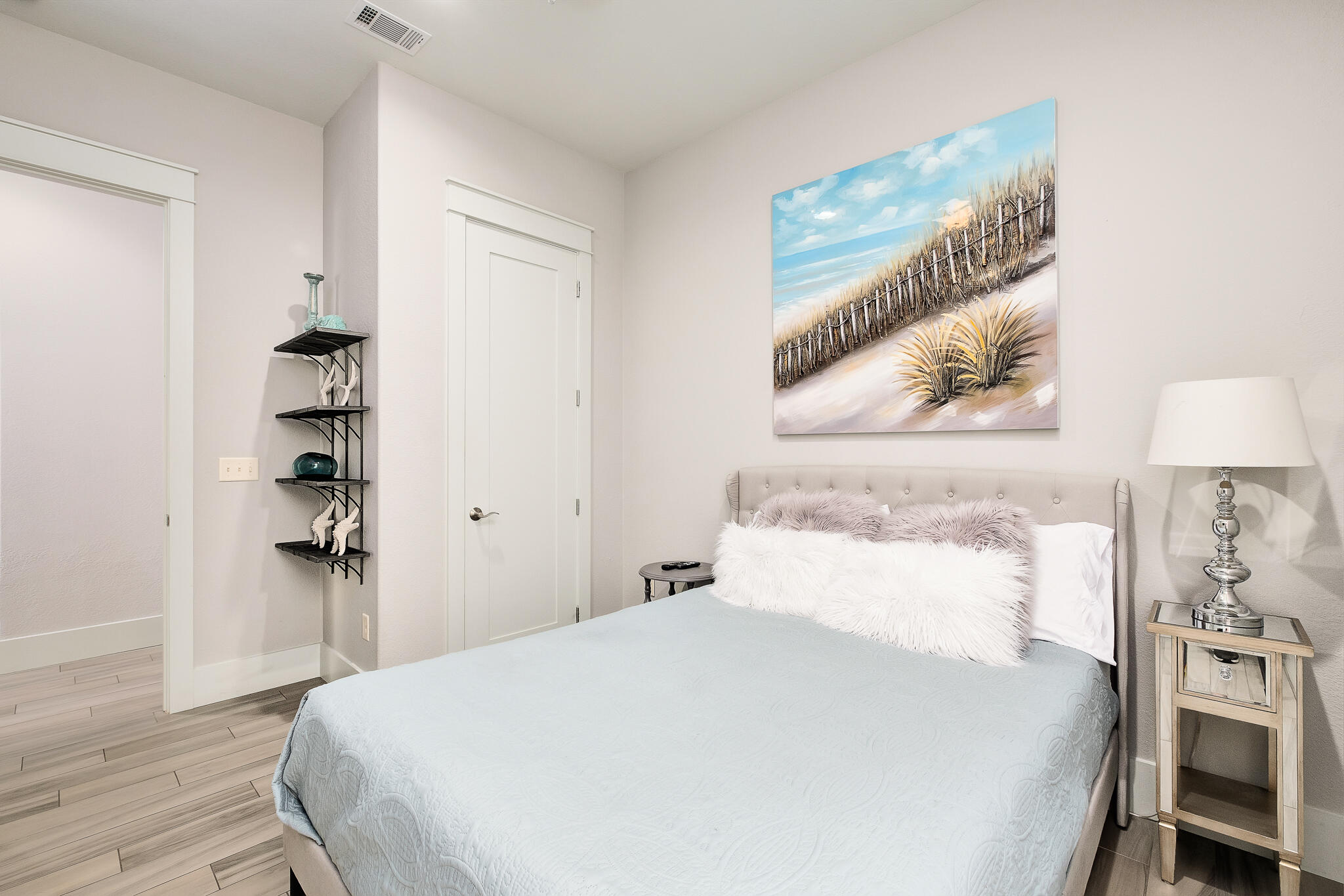 VILLA LAGO - Residential