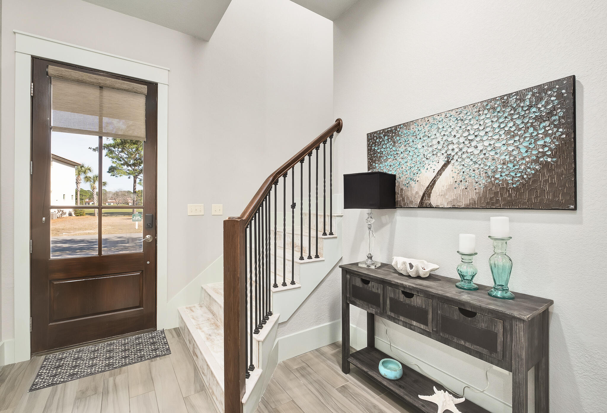 VILLA LAGO - Residential