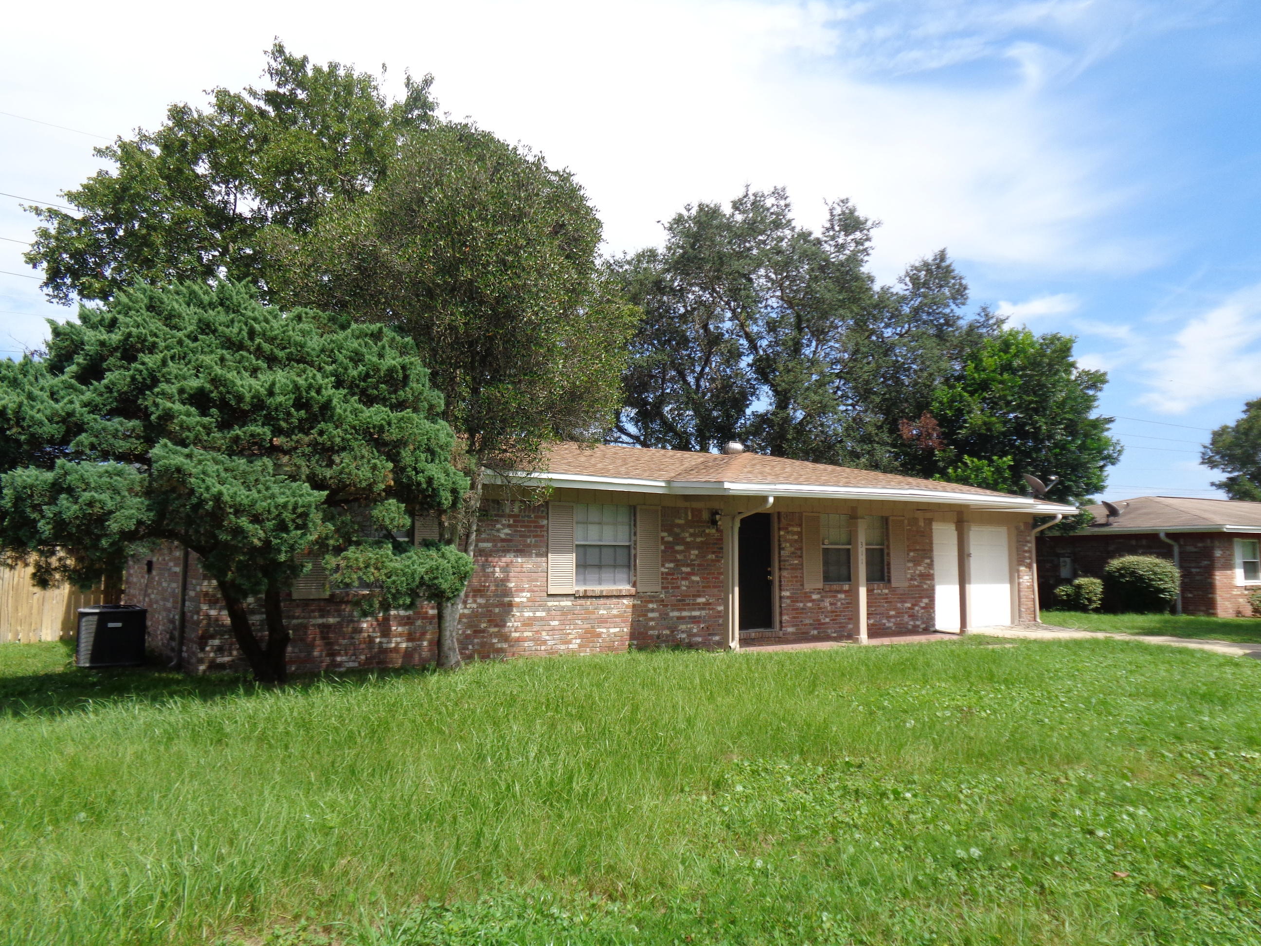 PINEDALE - Residential