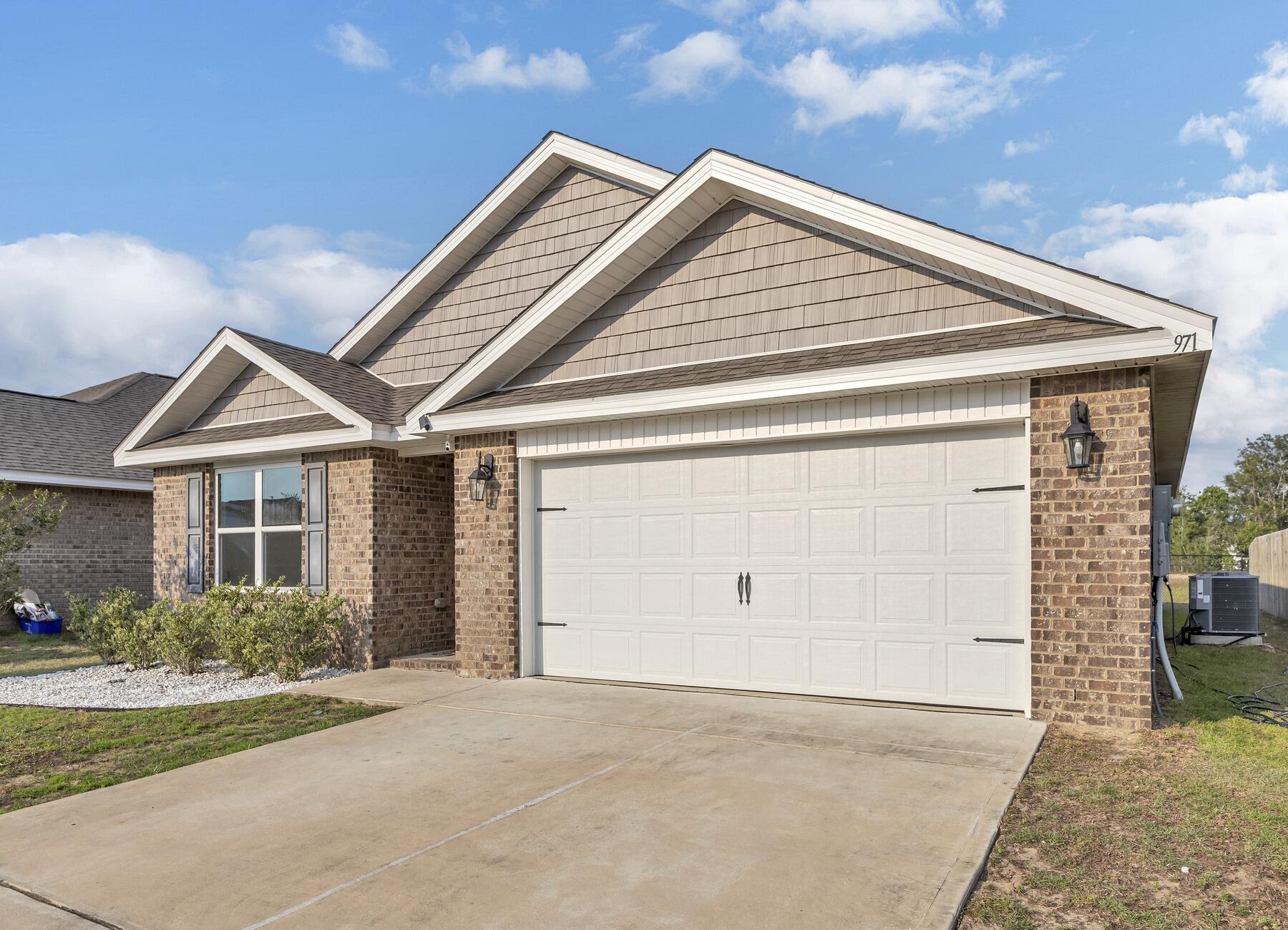 REDSTONE COMMONS - Residential Lease