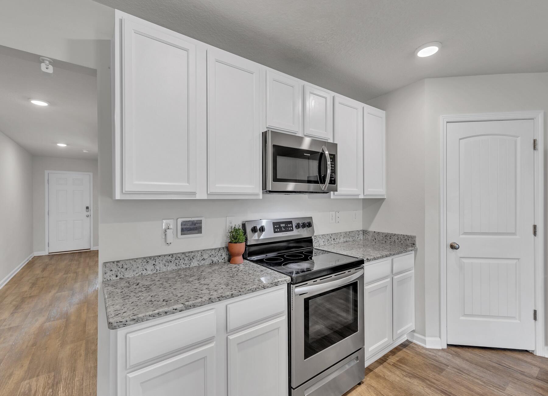 REDSTONE COMMONS - Residential Lease