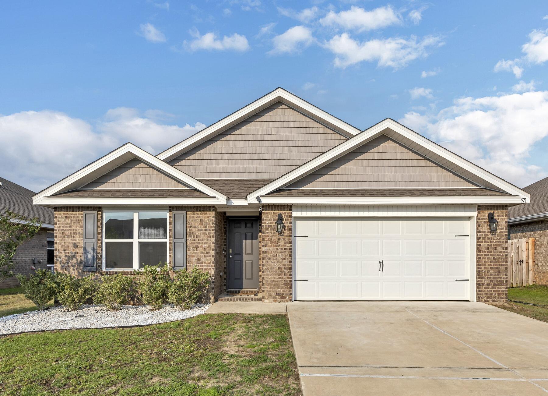 REDSTONE COMMONS - Residential Lease