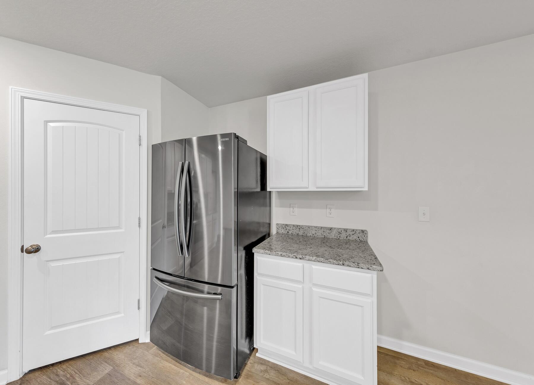 REDSTONE COMMONS - Residential Lease