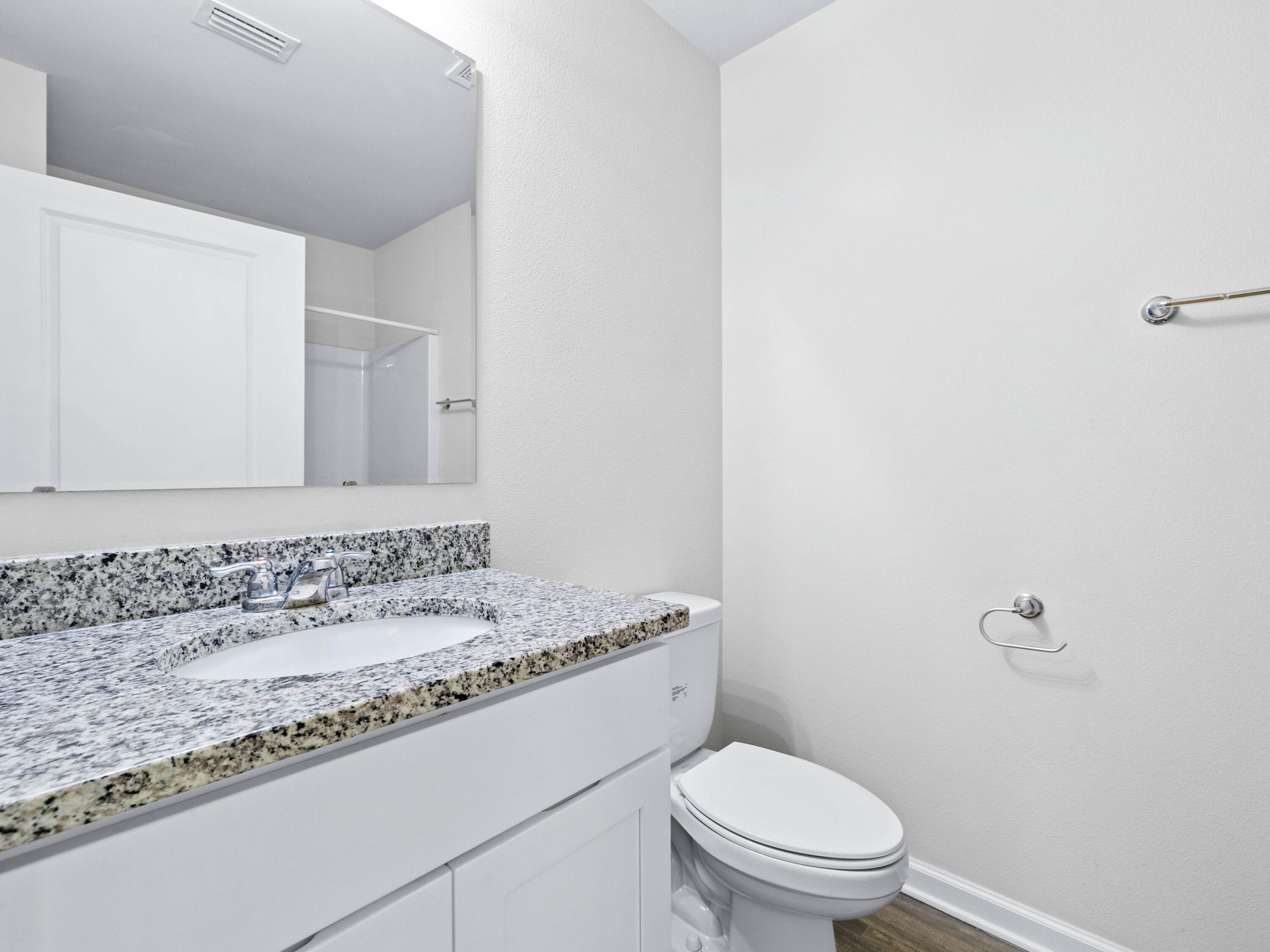 CROSS CREEK ESTATES - Residential Lease