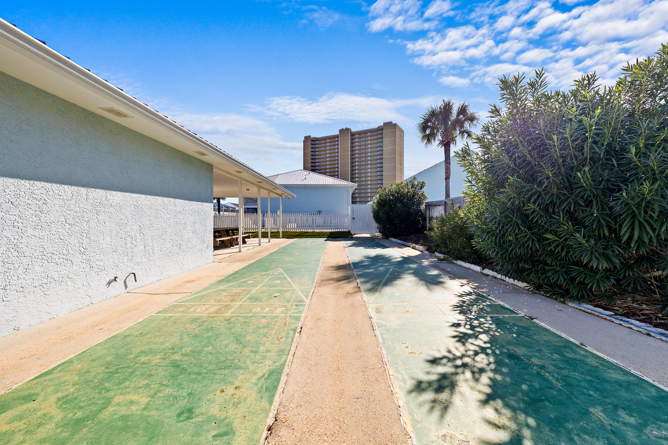 Wendwood Condo - Residential