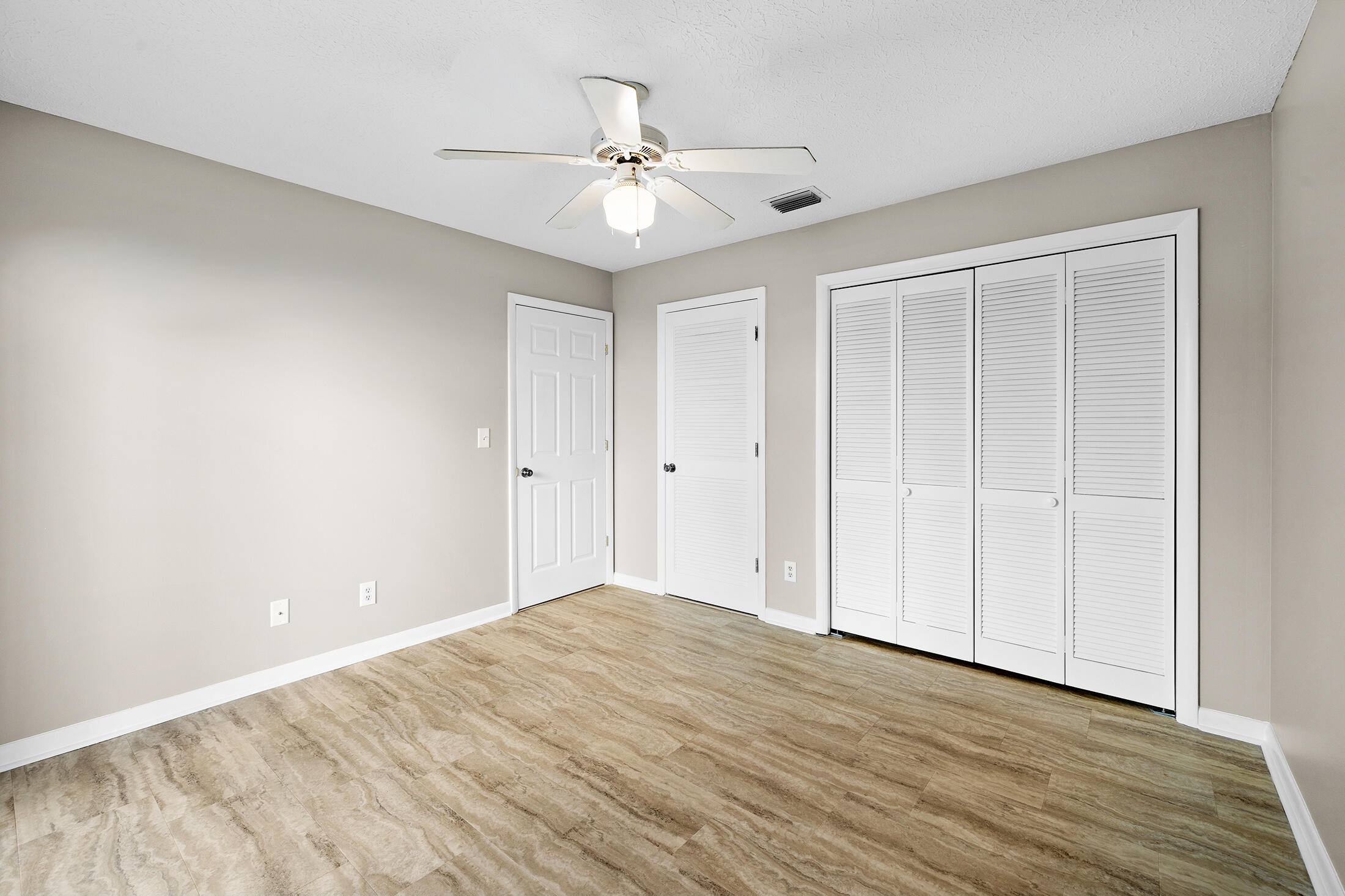 Wendwood Condo - Residential