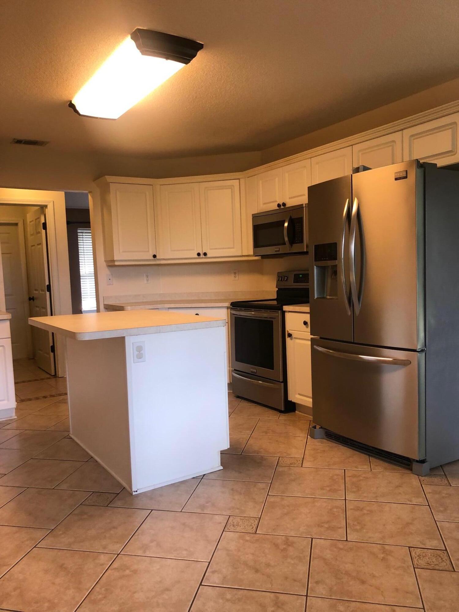 SHADOW OAK S/D - Residential