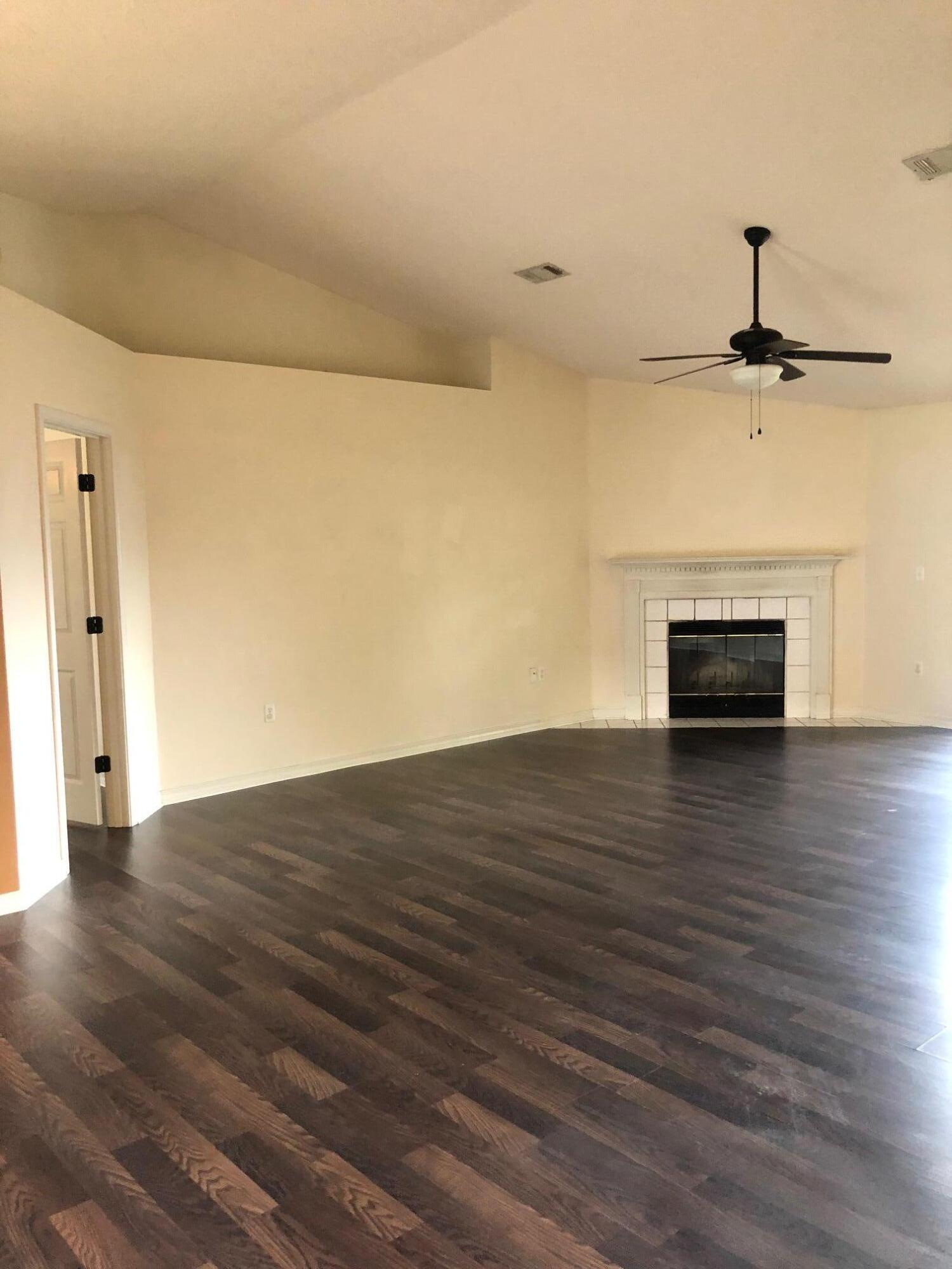 SHADOW OAK S/D - Residential