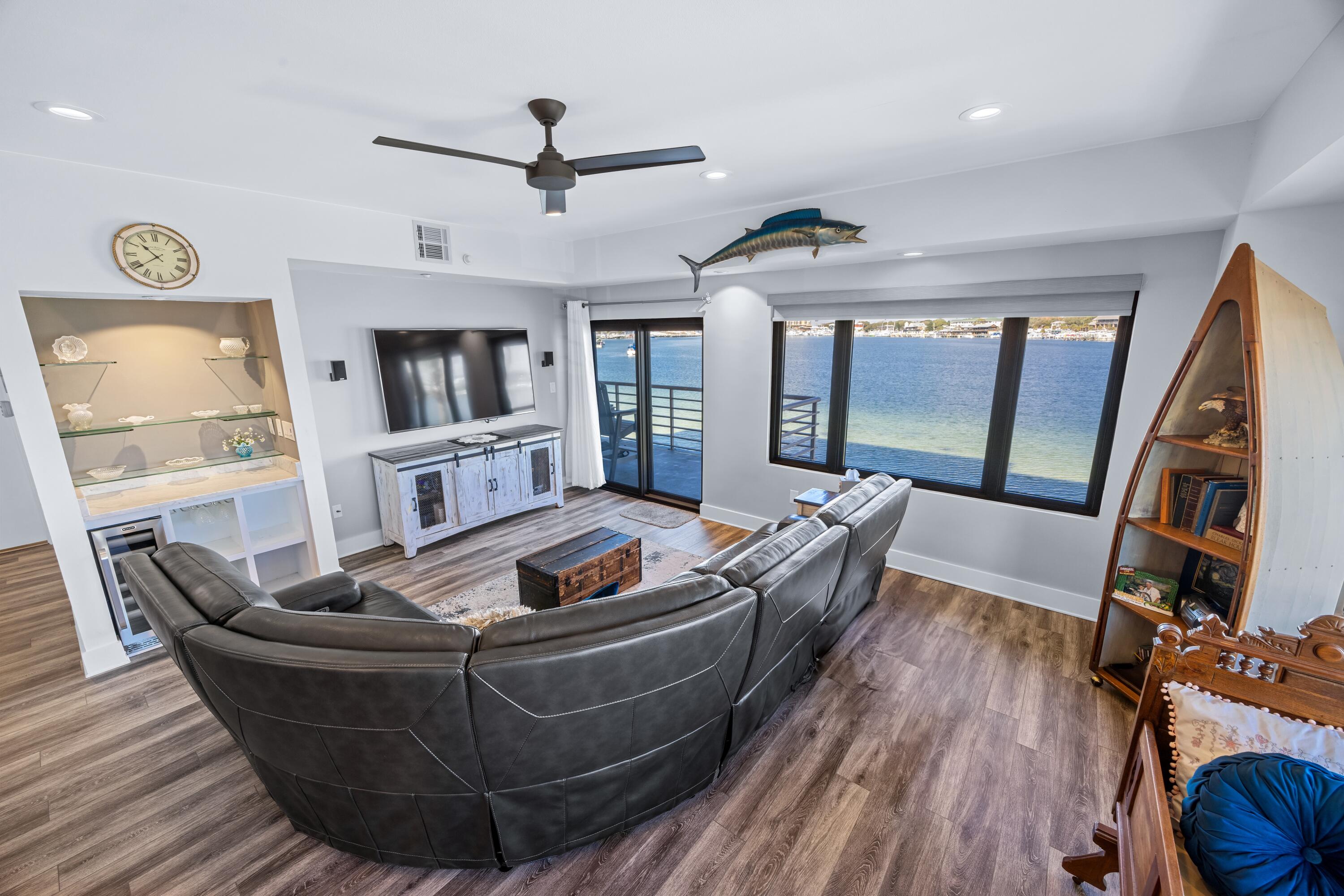 DESTIN HARBOR RESORT WEST - Residential