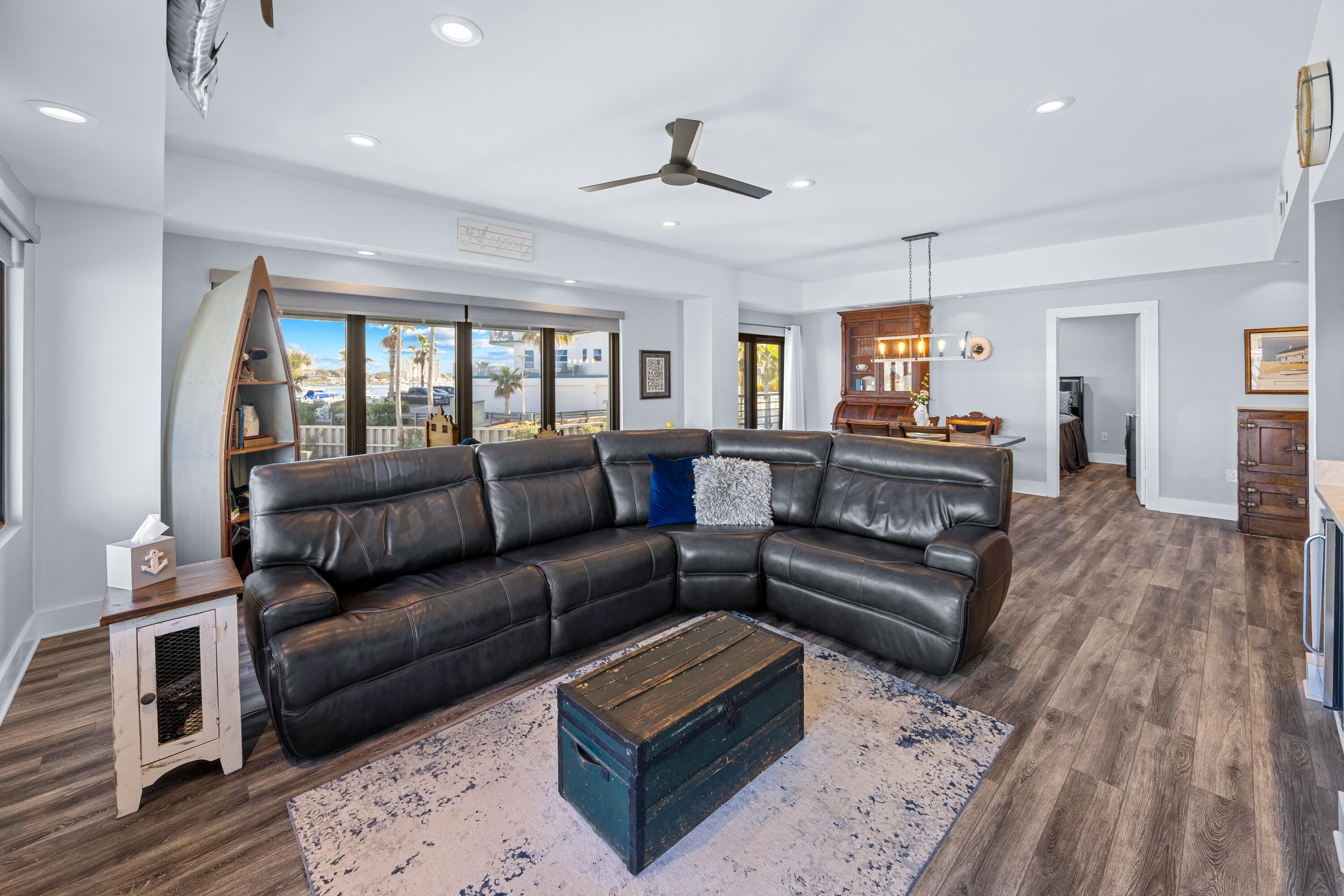 DESTIN HARBOR RESORT WEST - Residential