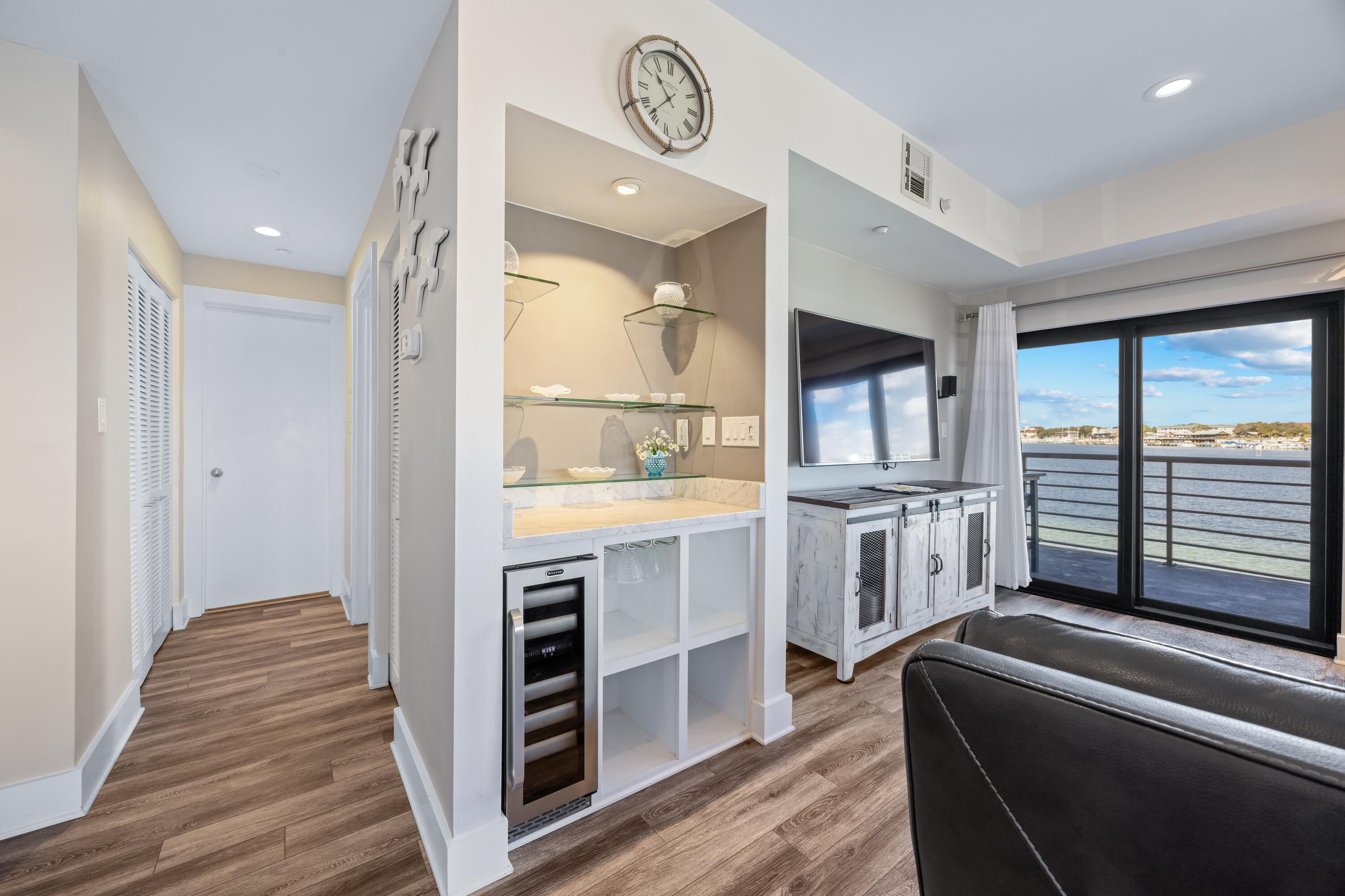 DESTIN HARBOR RESORT WEST - Residential