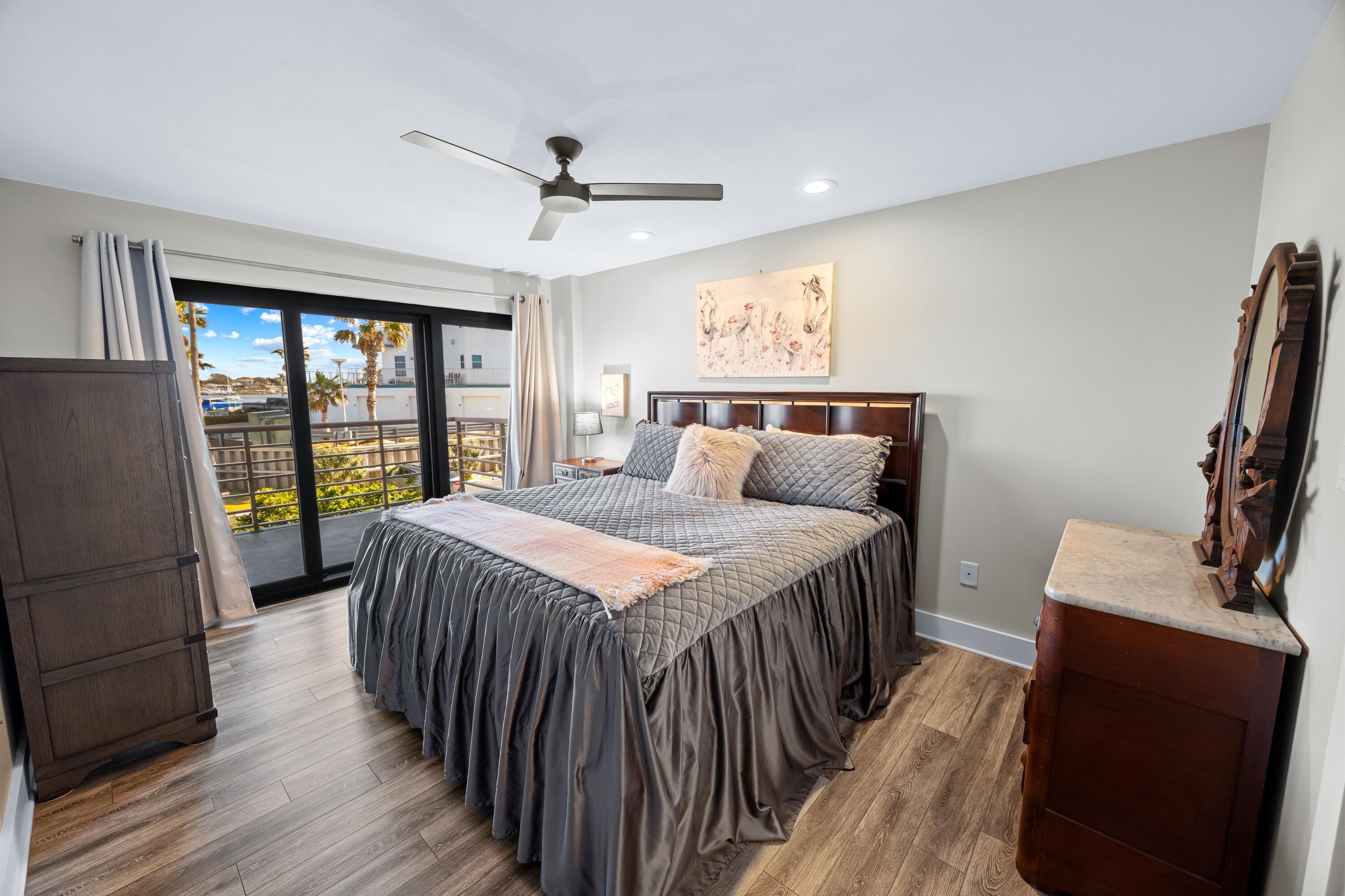 DESTIN HARBOR RESORT WEST - Residential