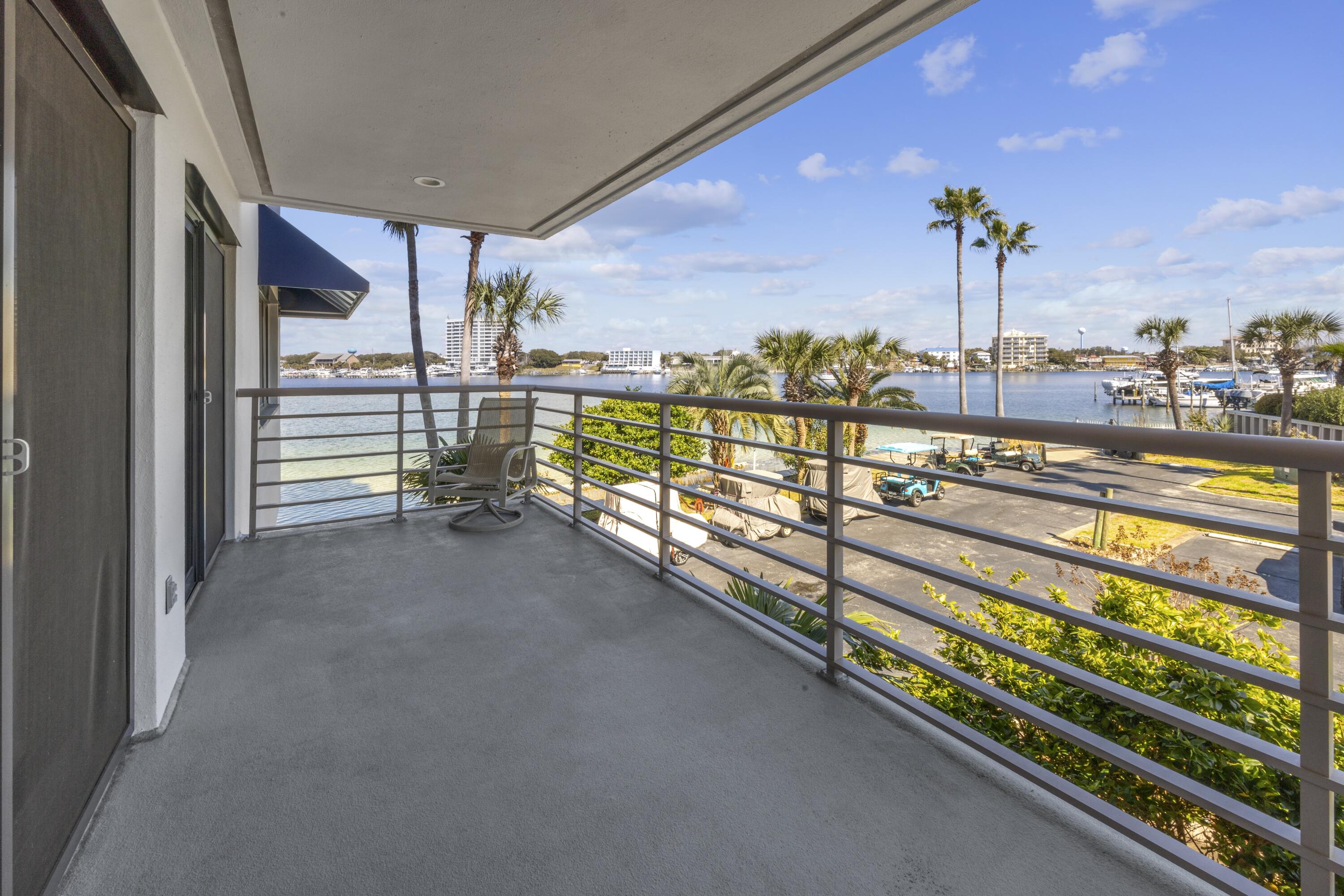DESTIN HARBOR RESORT WEST - Residential