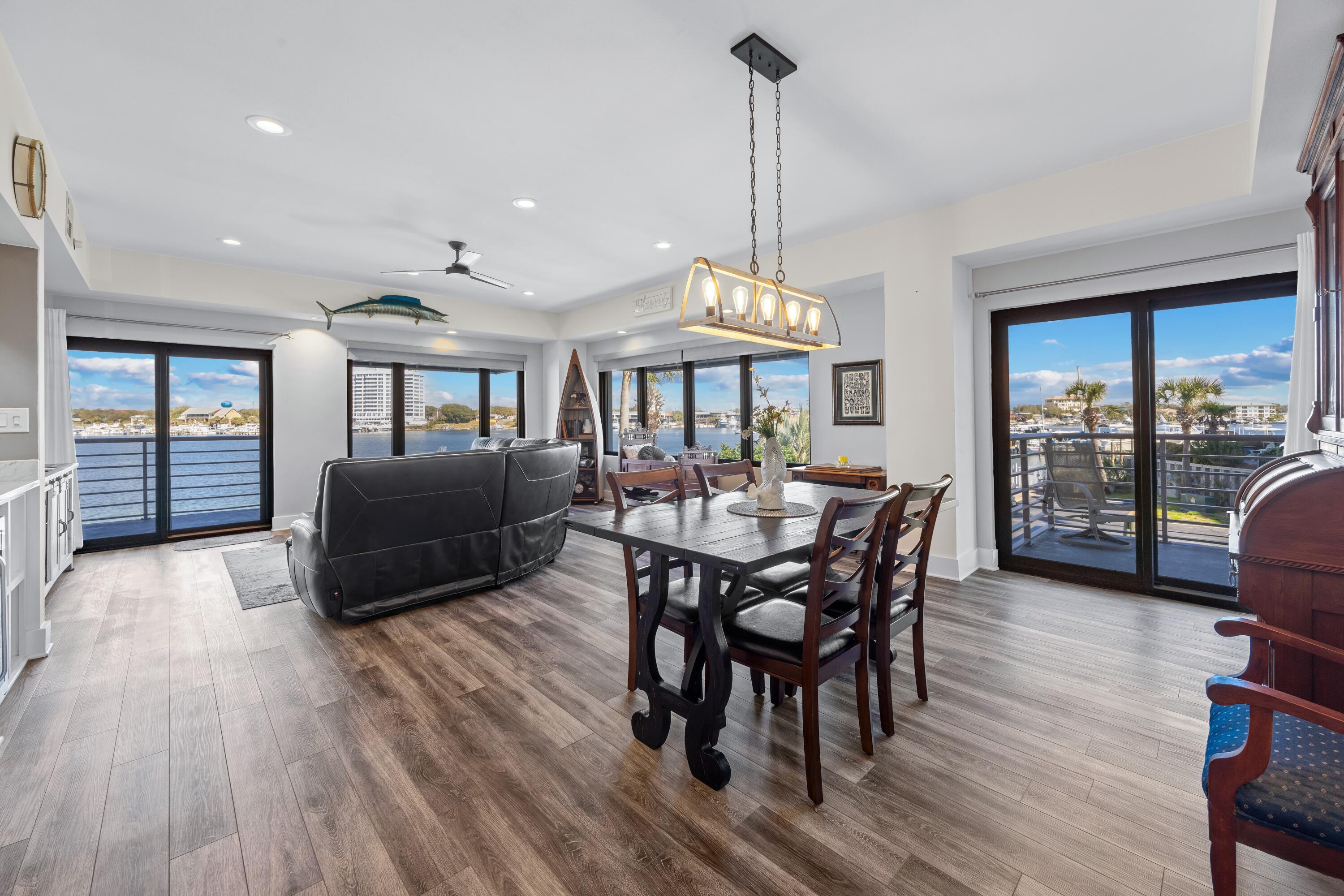 DESTIN HARBOR RESORT WEST - Residential