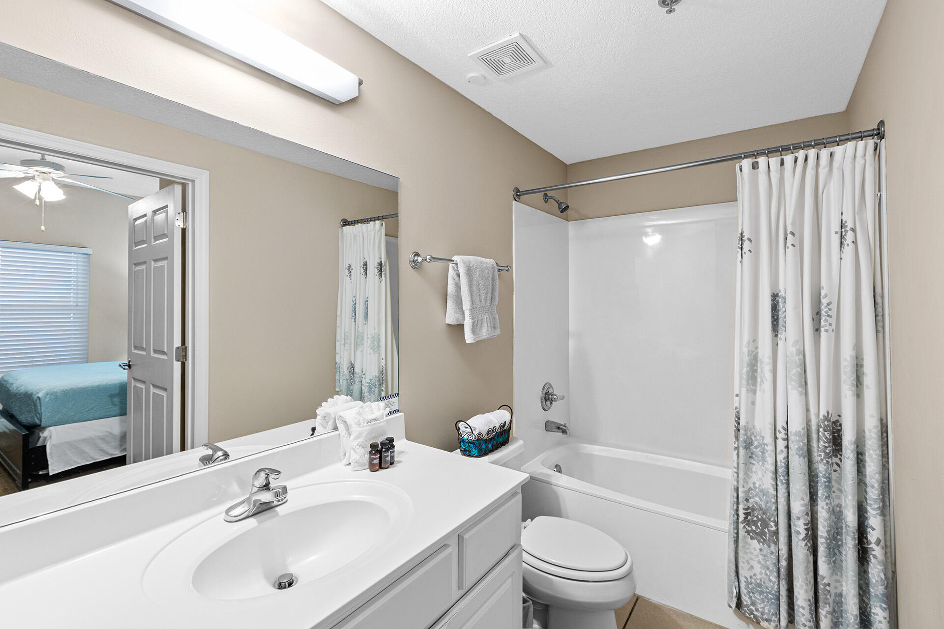 ARIEL DUNES II - Residential