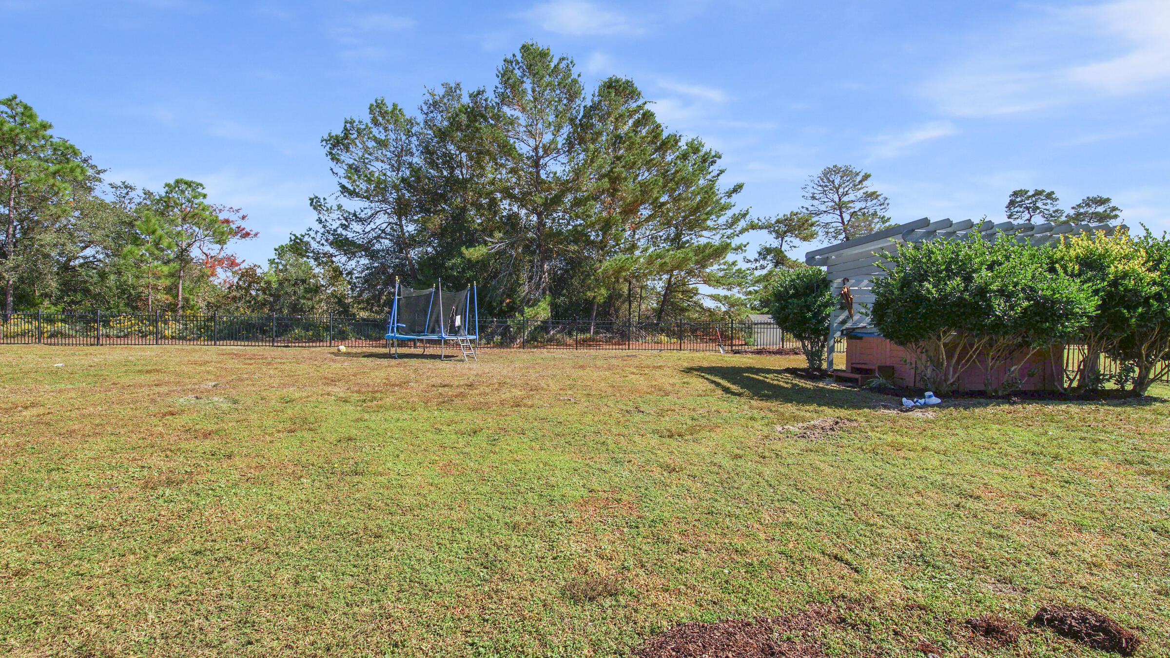 WINDSWEPT ESTATES - Residential