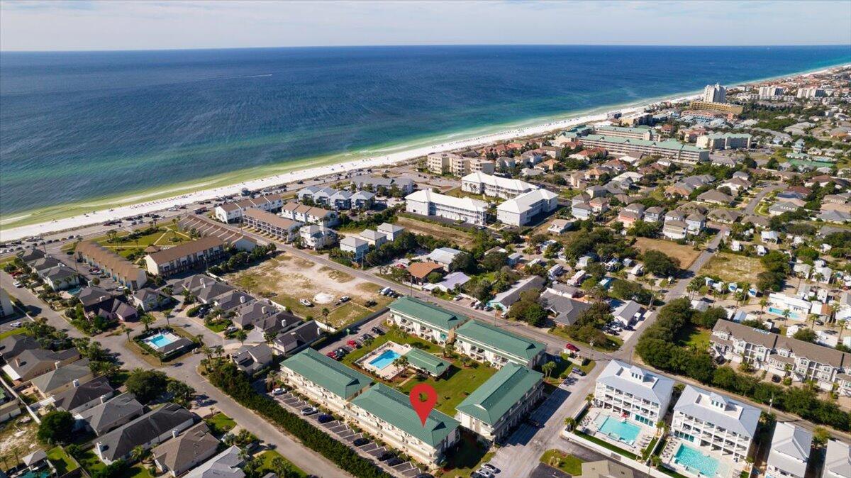 SANDPRINTS CONDO - Residential