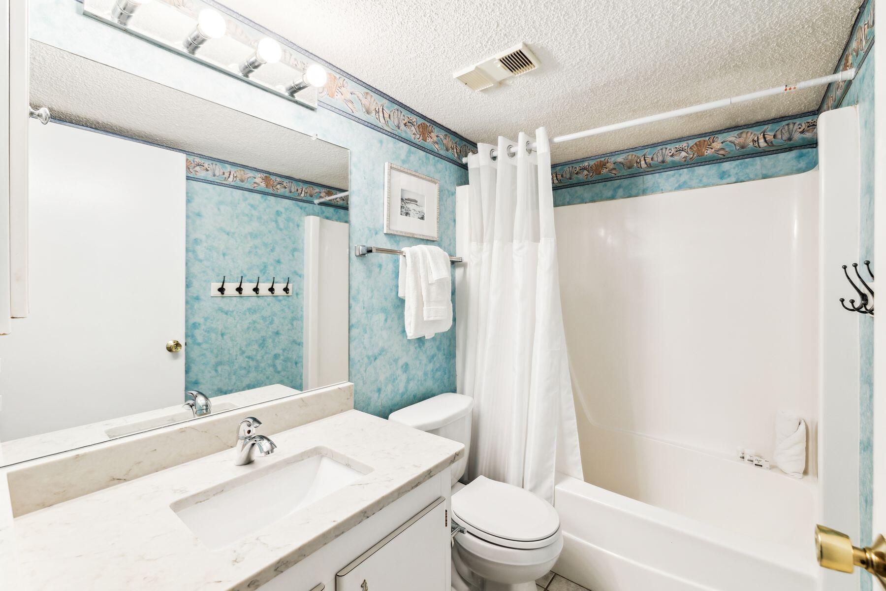 PINNACLE PORT - Residential