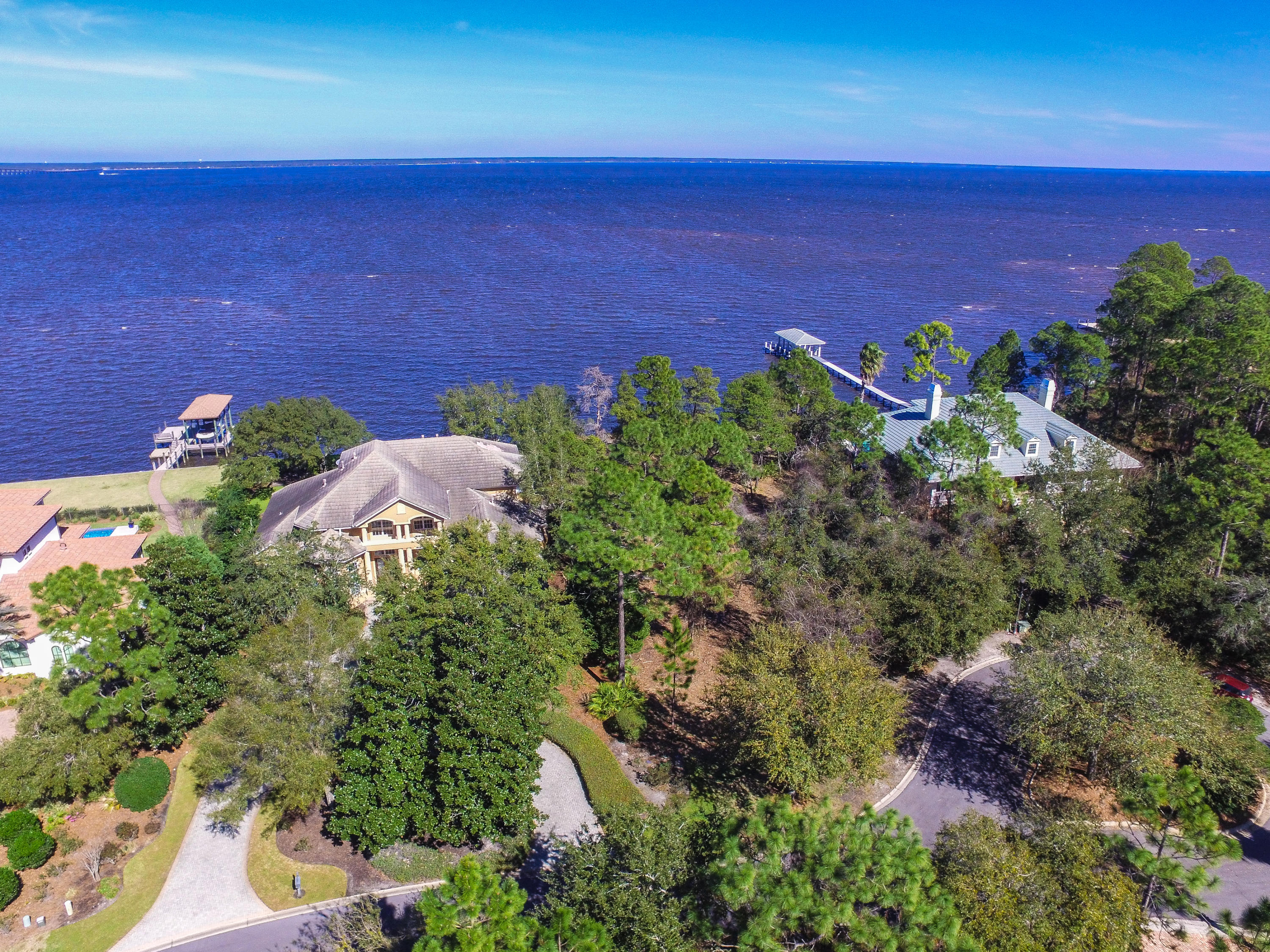 REGATTA BAY PH 1 - Land