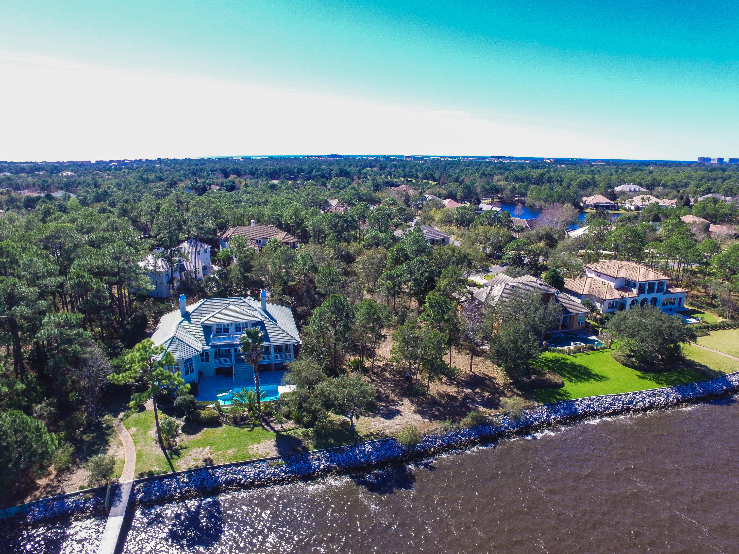 REGATTA BAY PH 1 - Land