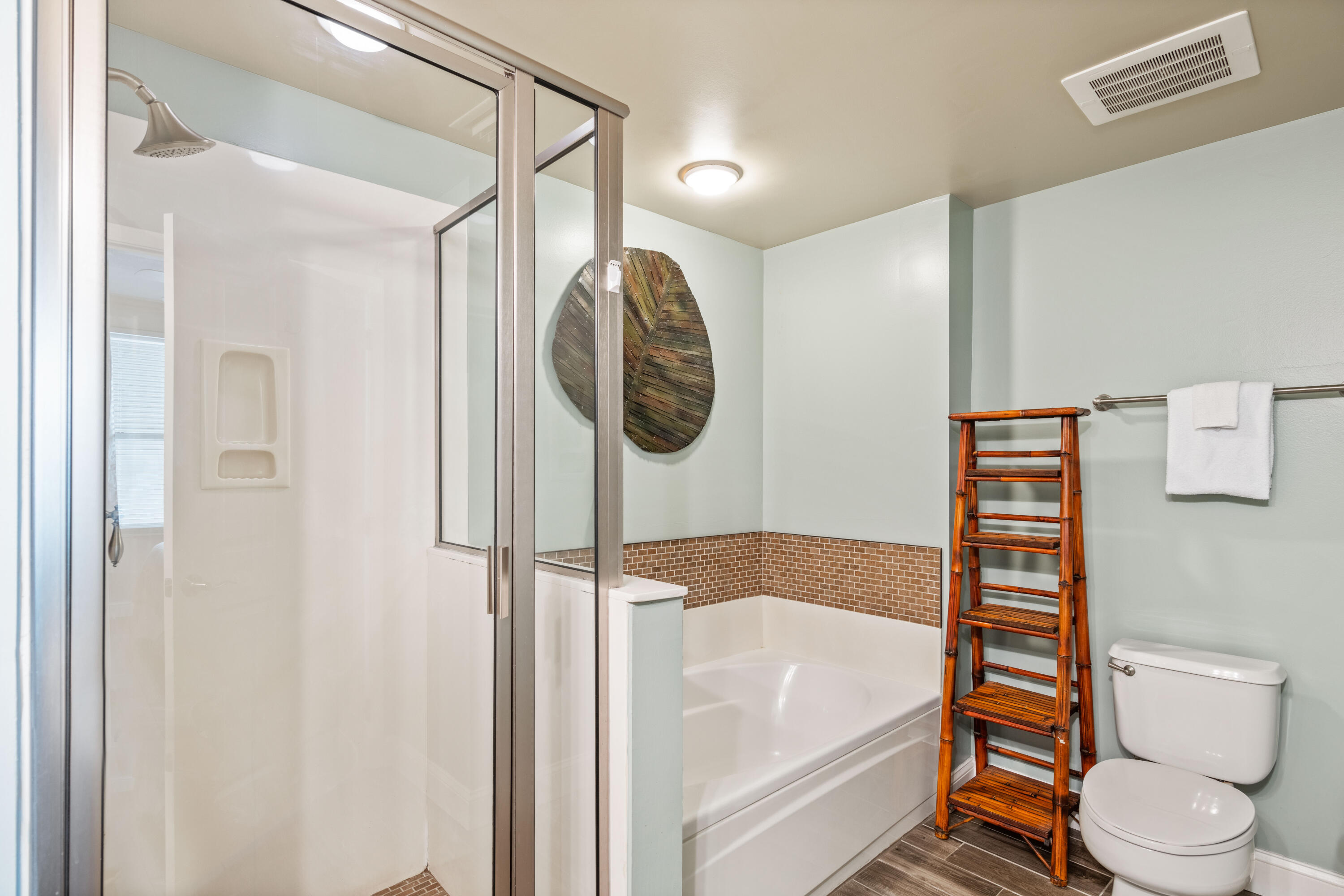 AQUA CONDO - Residential