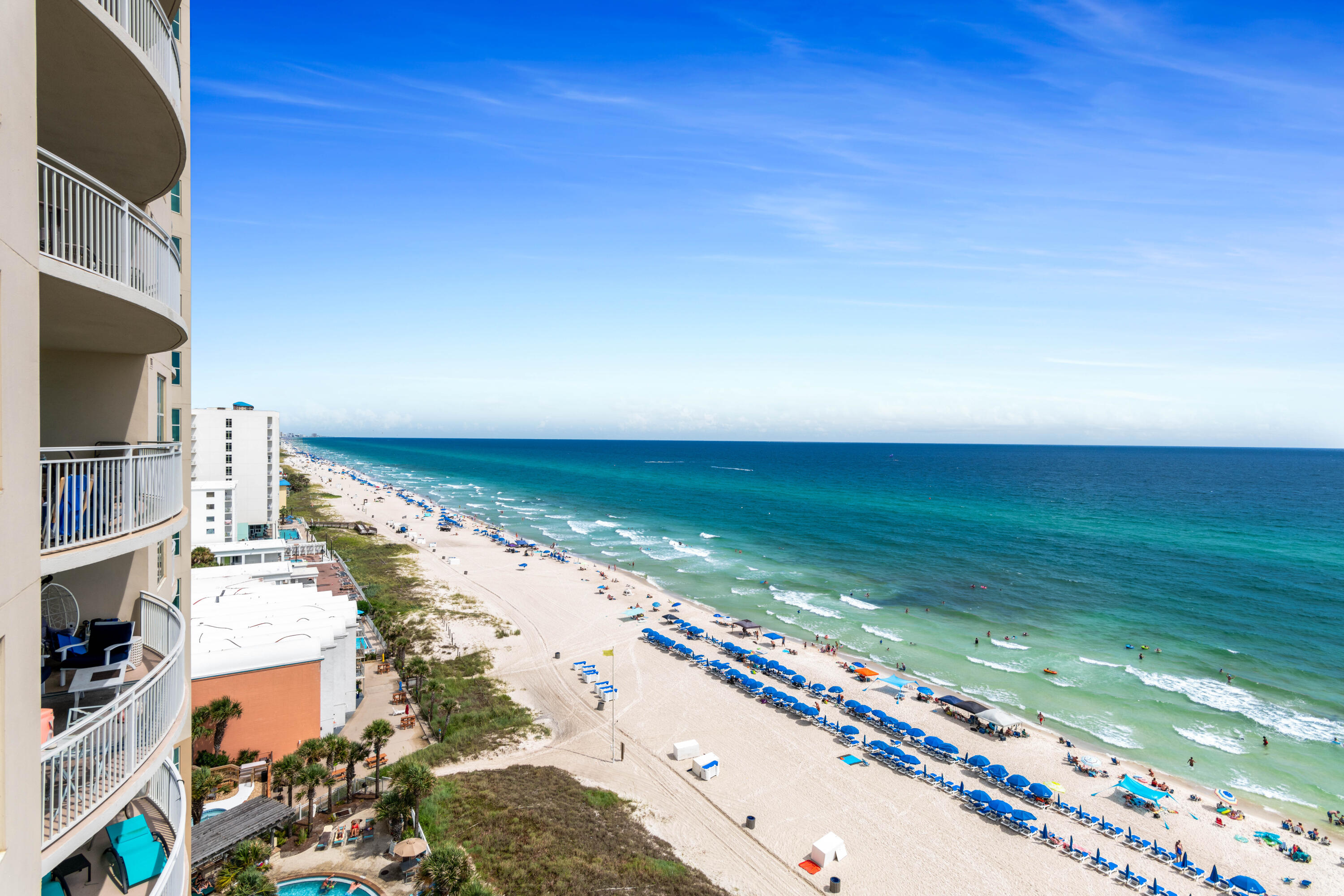 AQUA CONDO - Residential