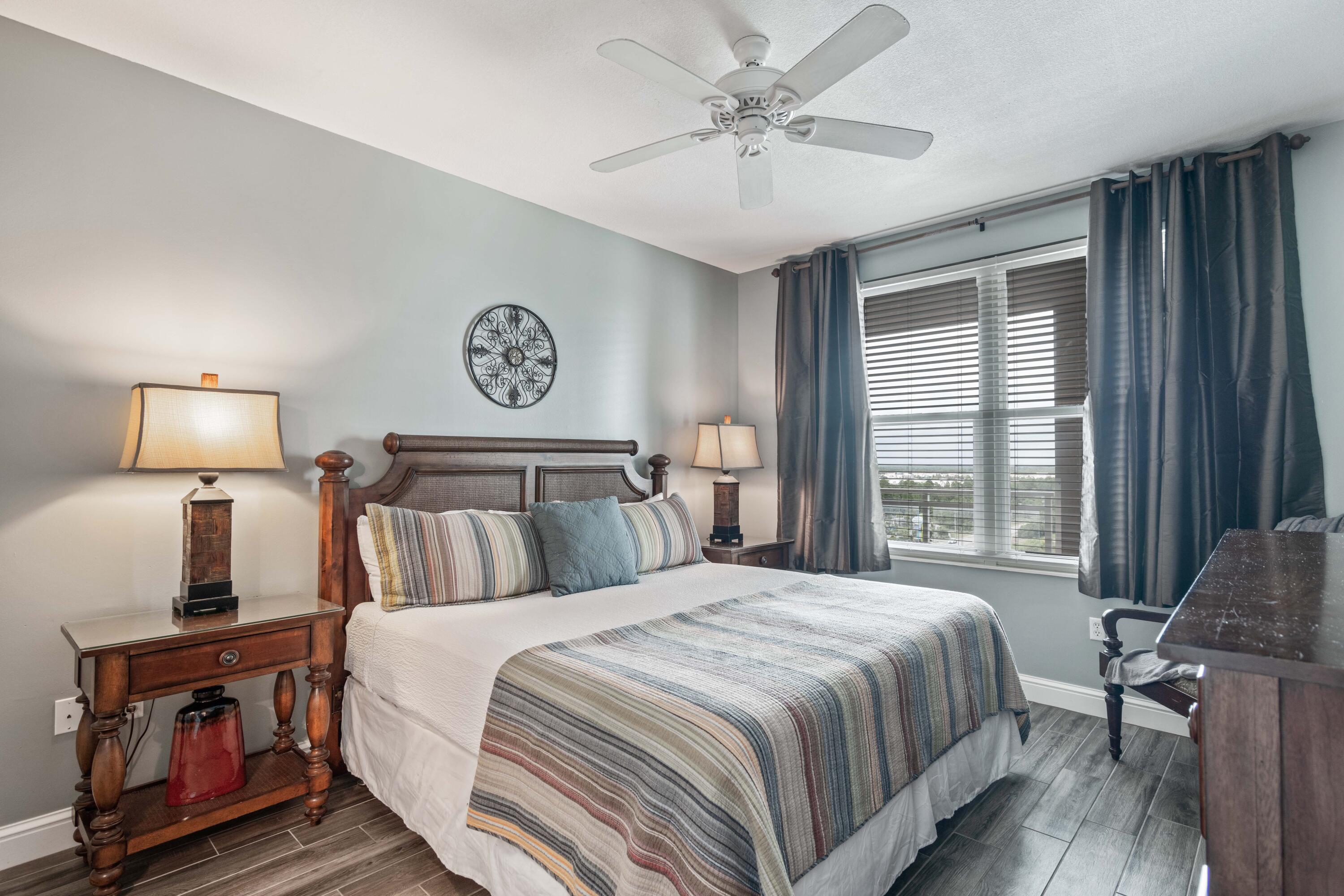 AQUA CONDO - Residential