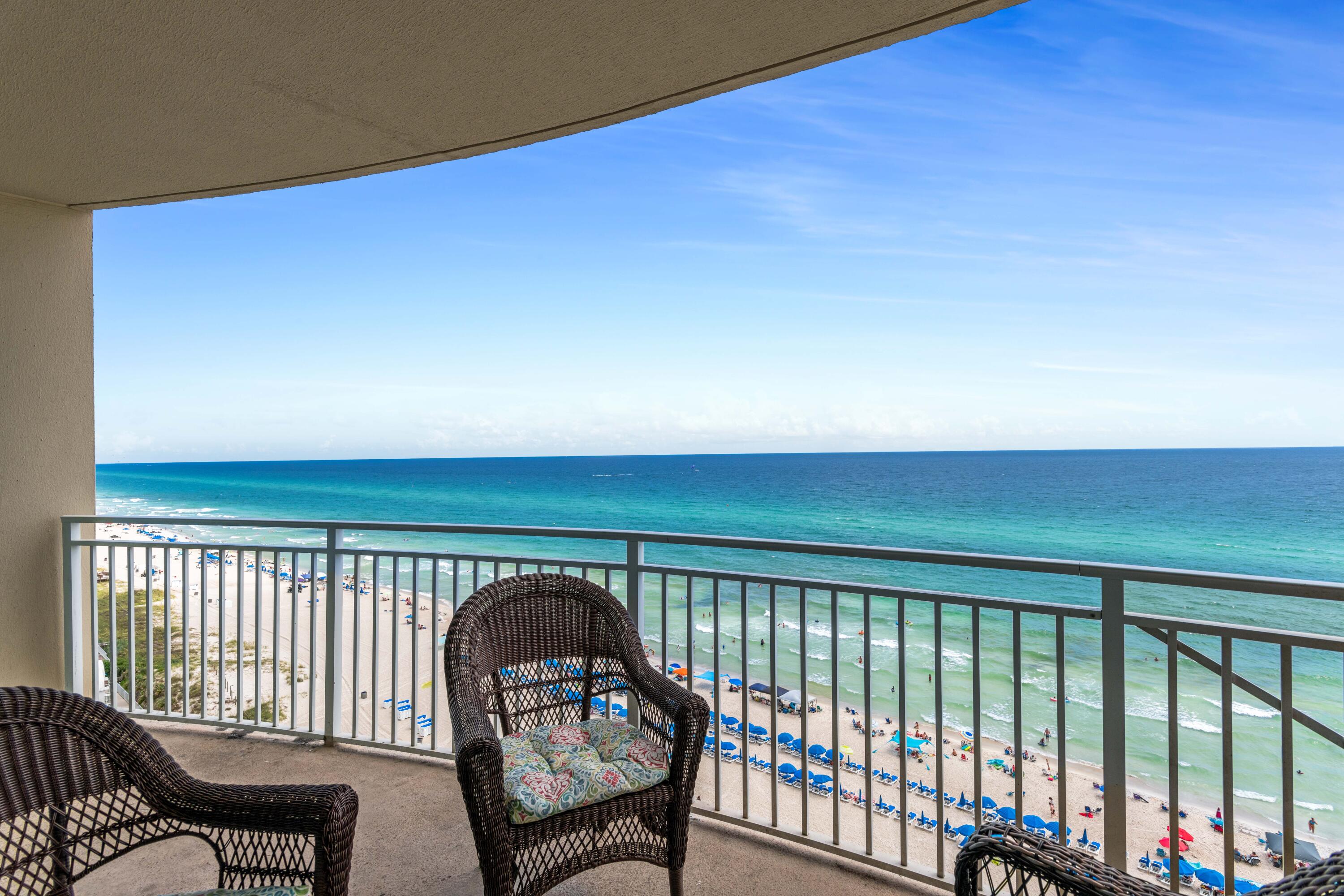 AQUA CONDO - Residential