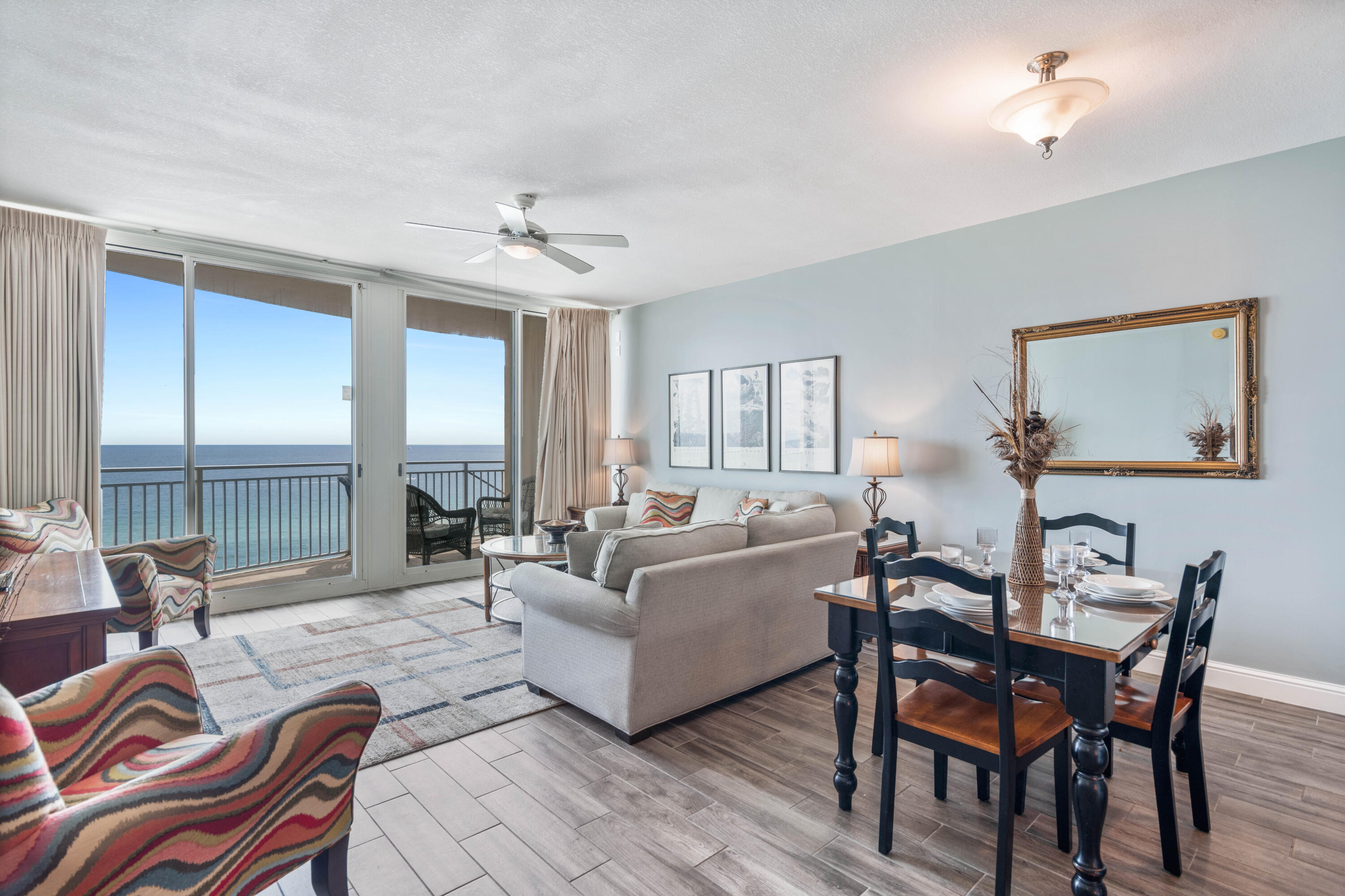 AQUA CONDO - Residential