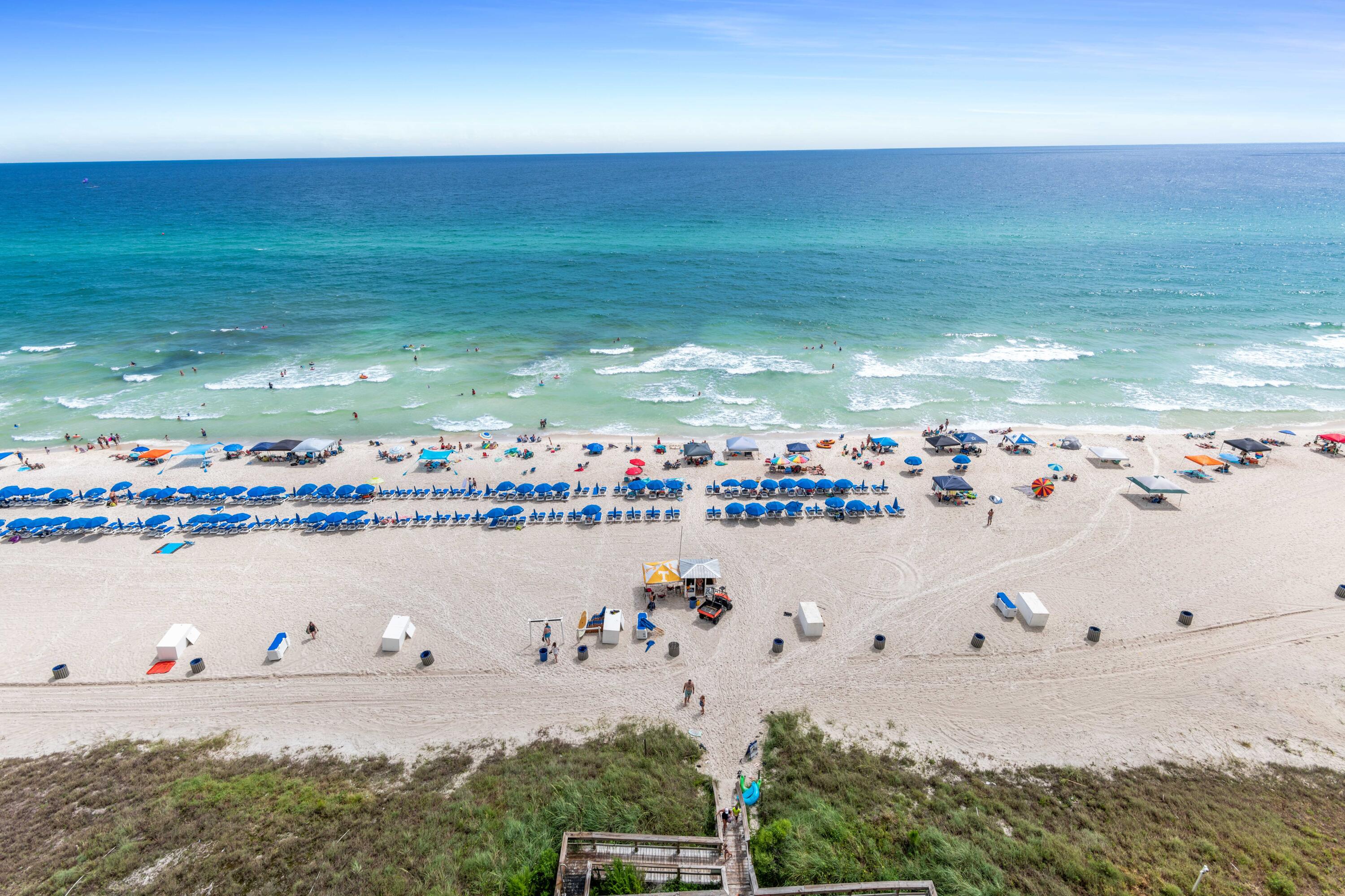 AQUA CONDO - Residential