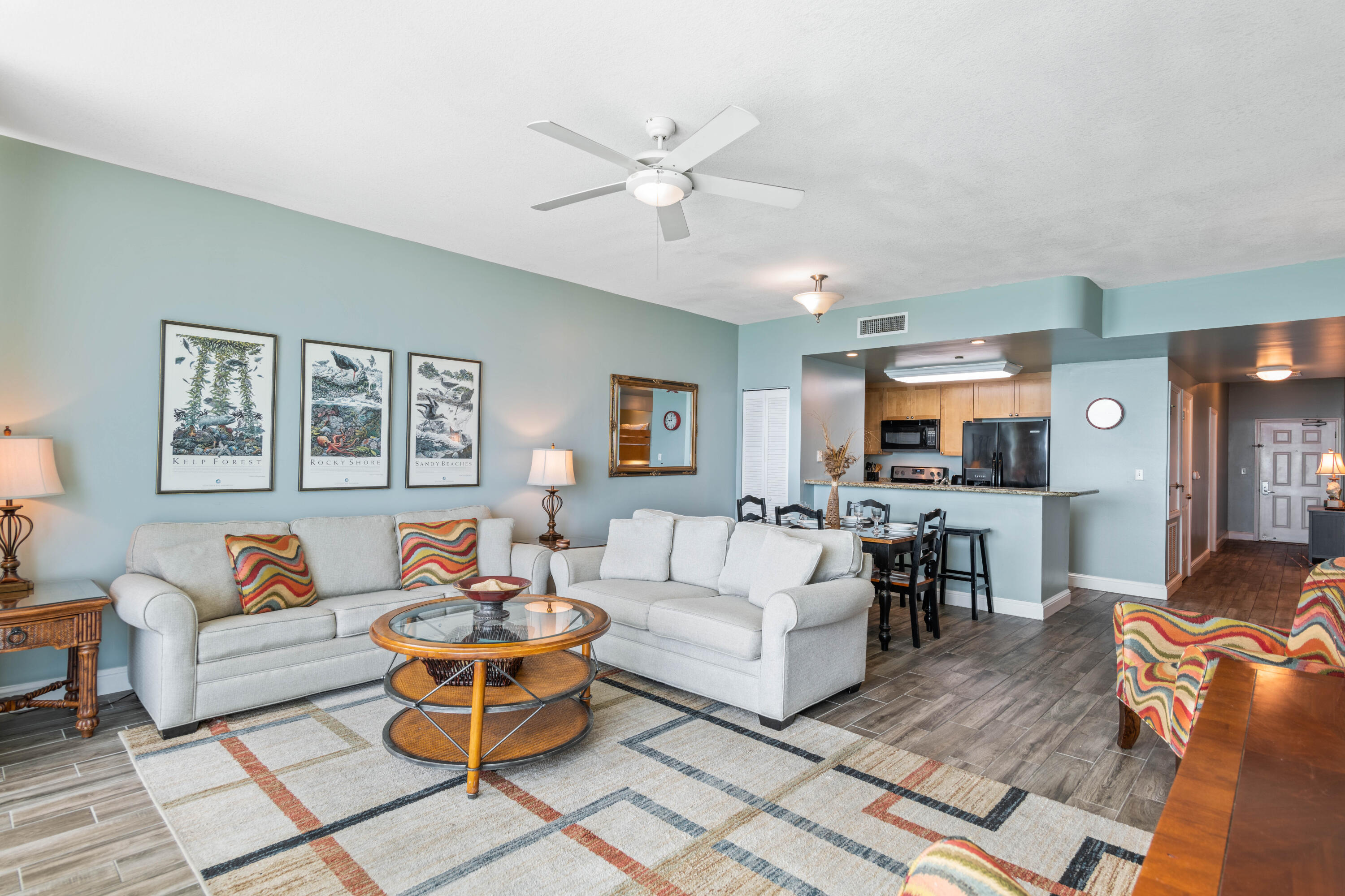 AQUA CONDO - Residential