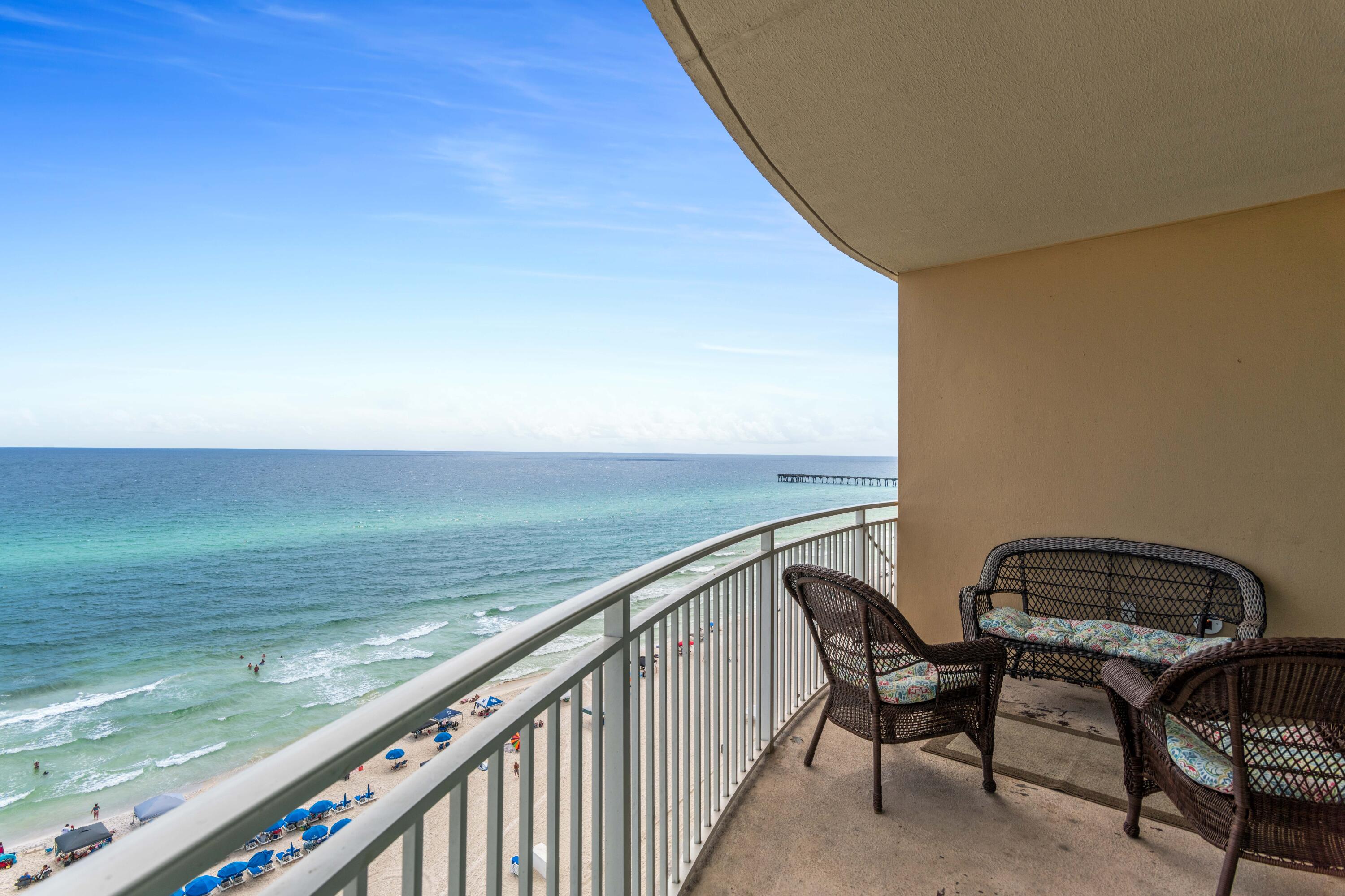 AQUA CONDO - Residential