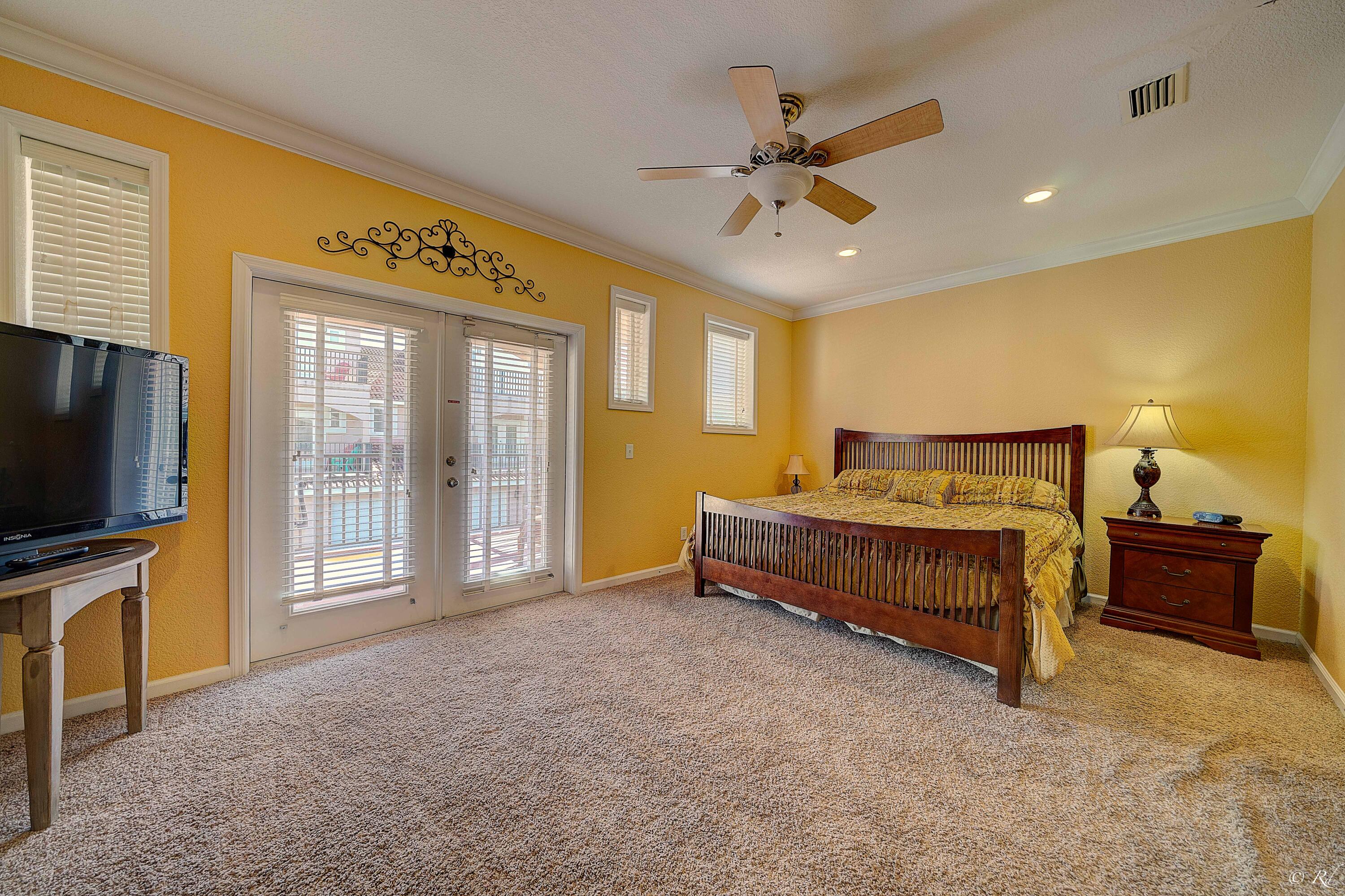 Bella Costa - Residential