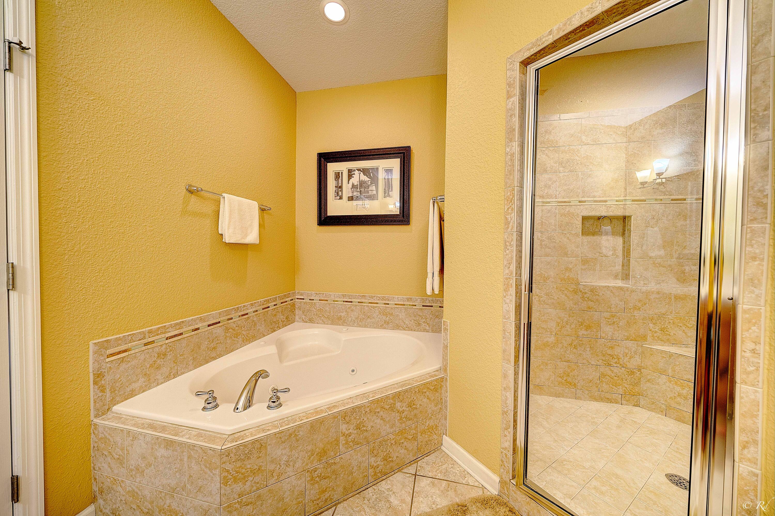 Bella Costa - Residential