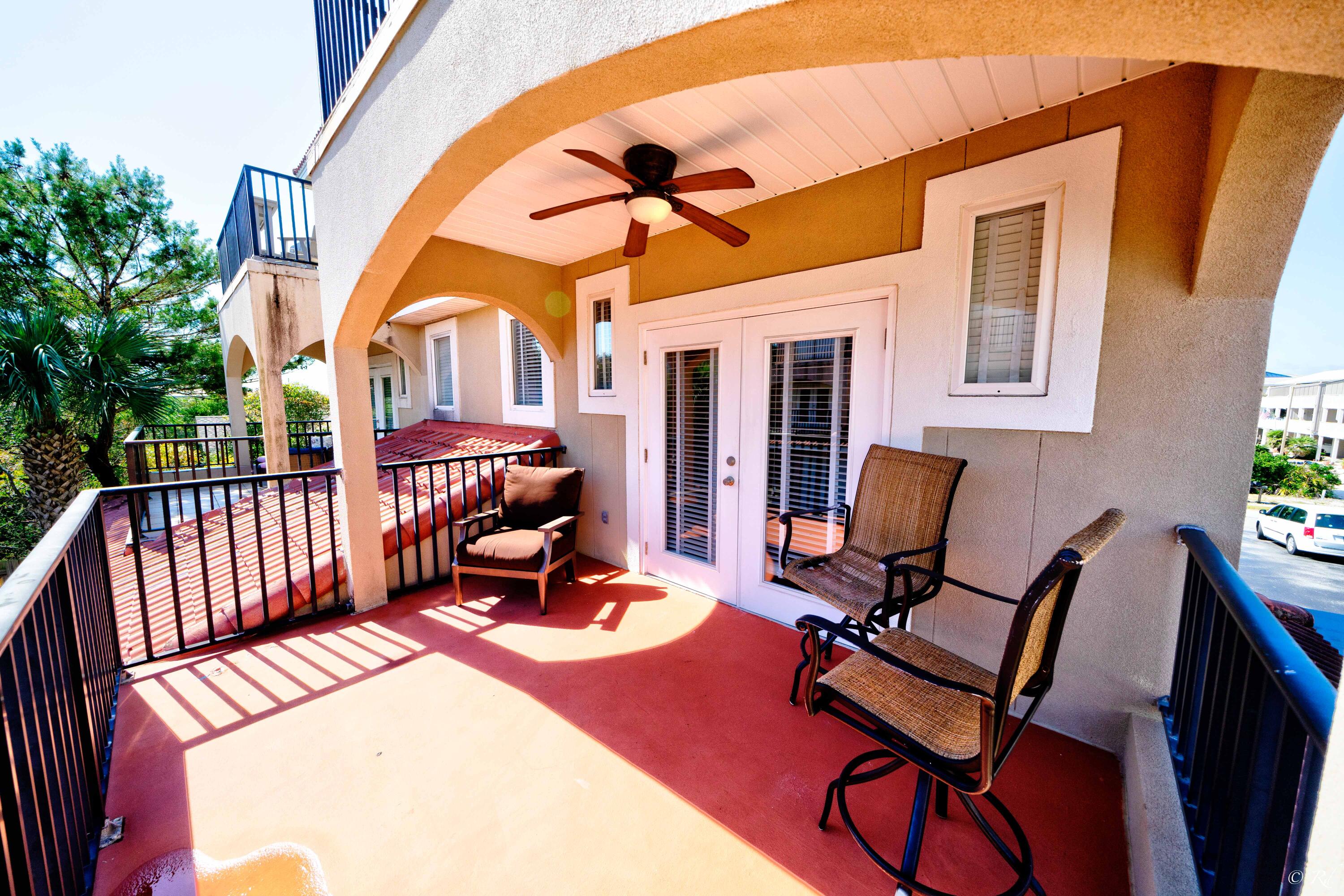 Bella Costa - Residential