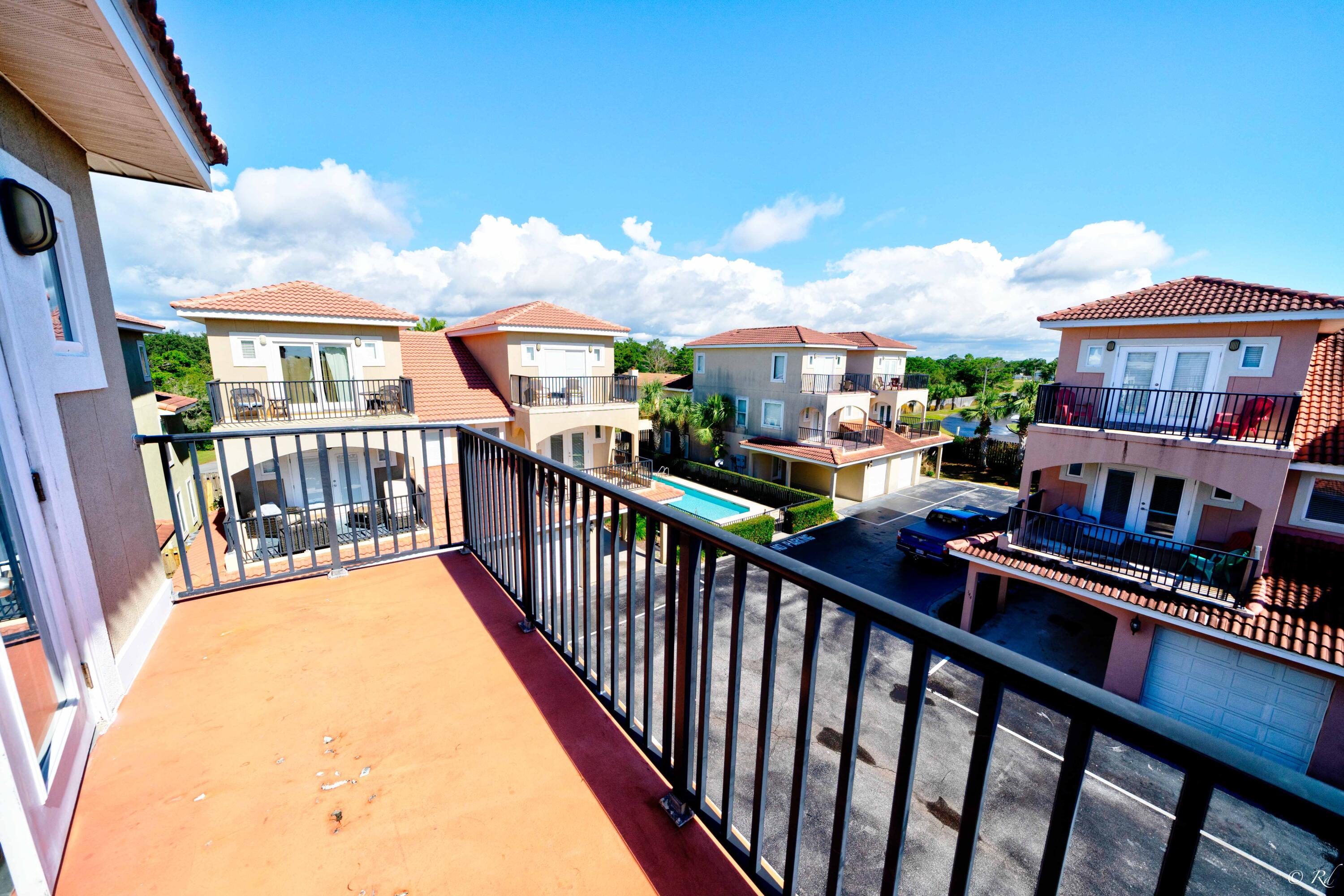 Bella Costa - Residential