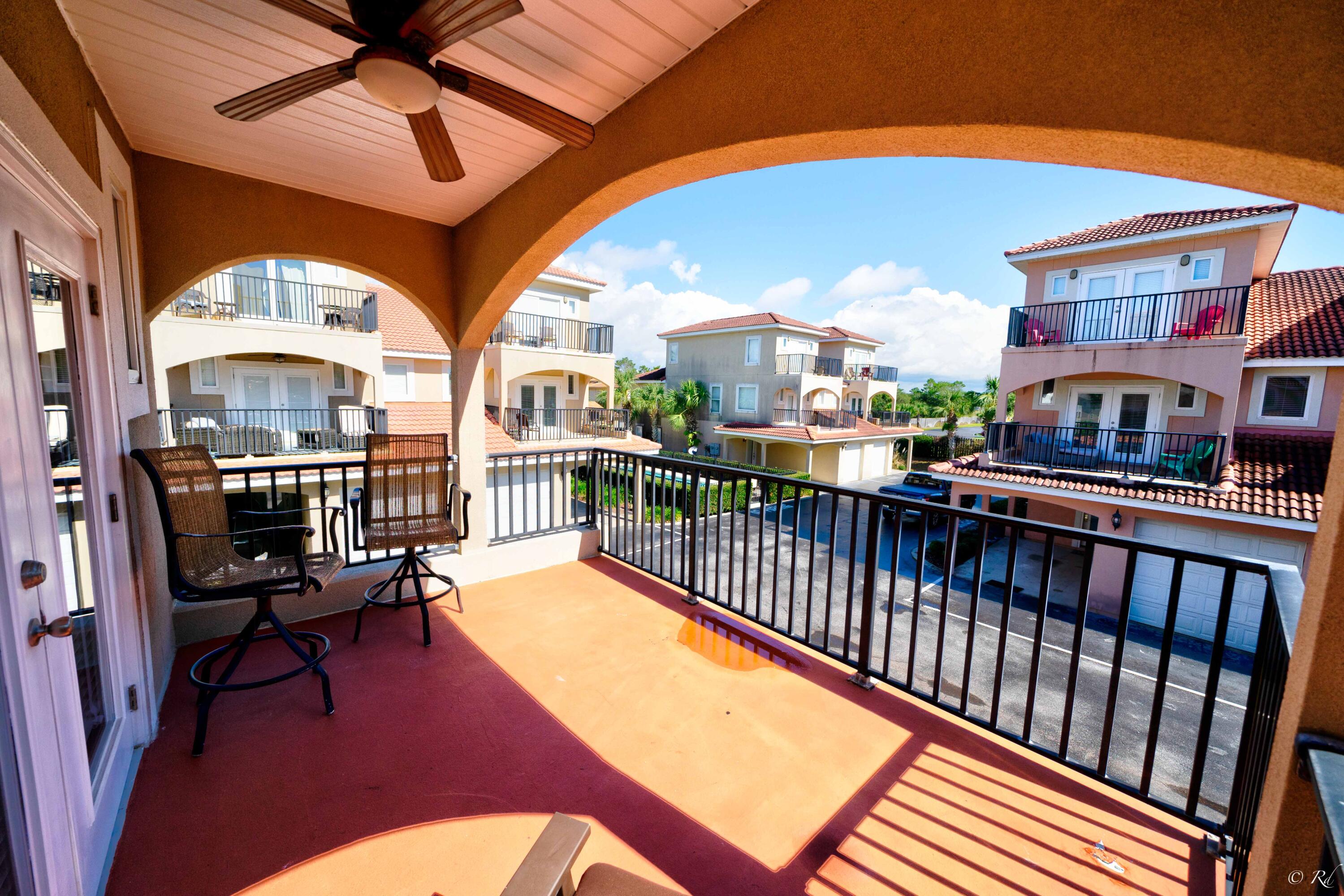 Bella Costa - Residential