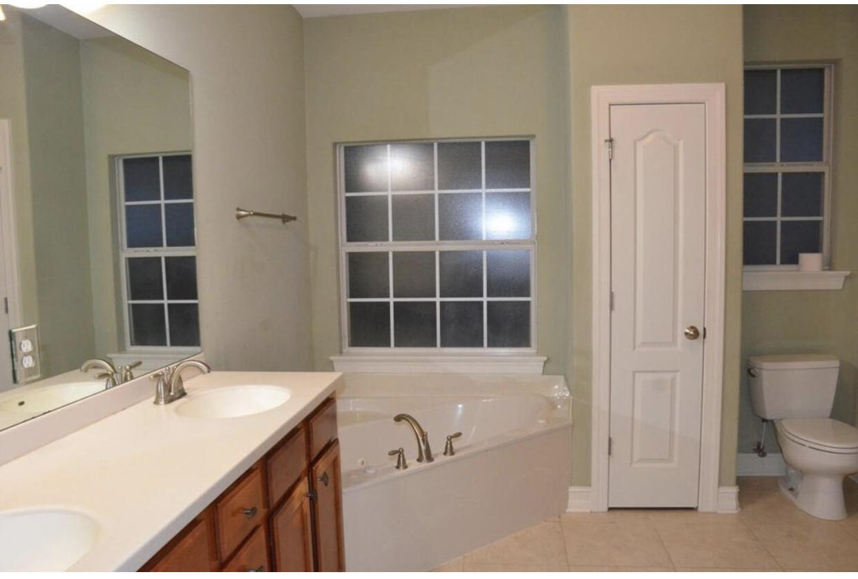 DIAMOND LAKES LOT C11 - Residential Lease