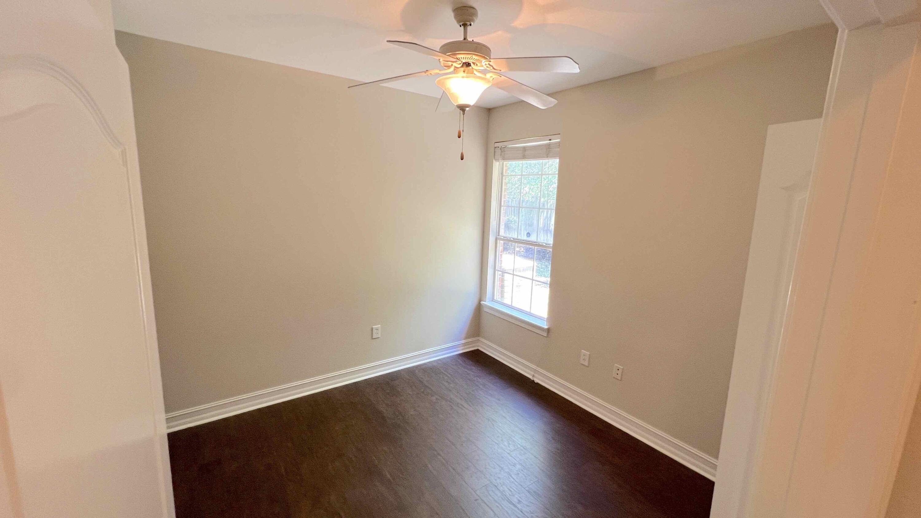 DIAMOND LAKES LOT C11 - Residential Lease