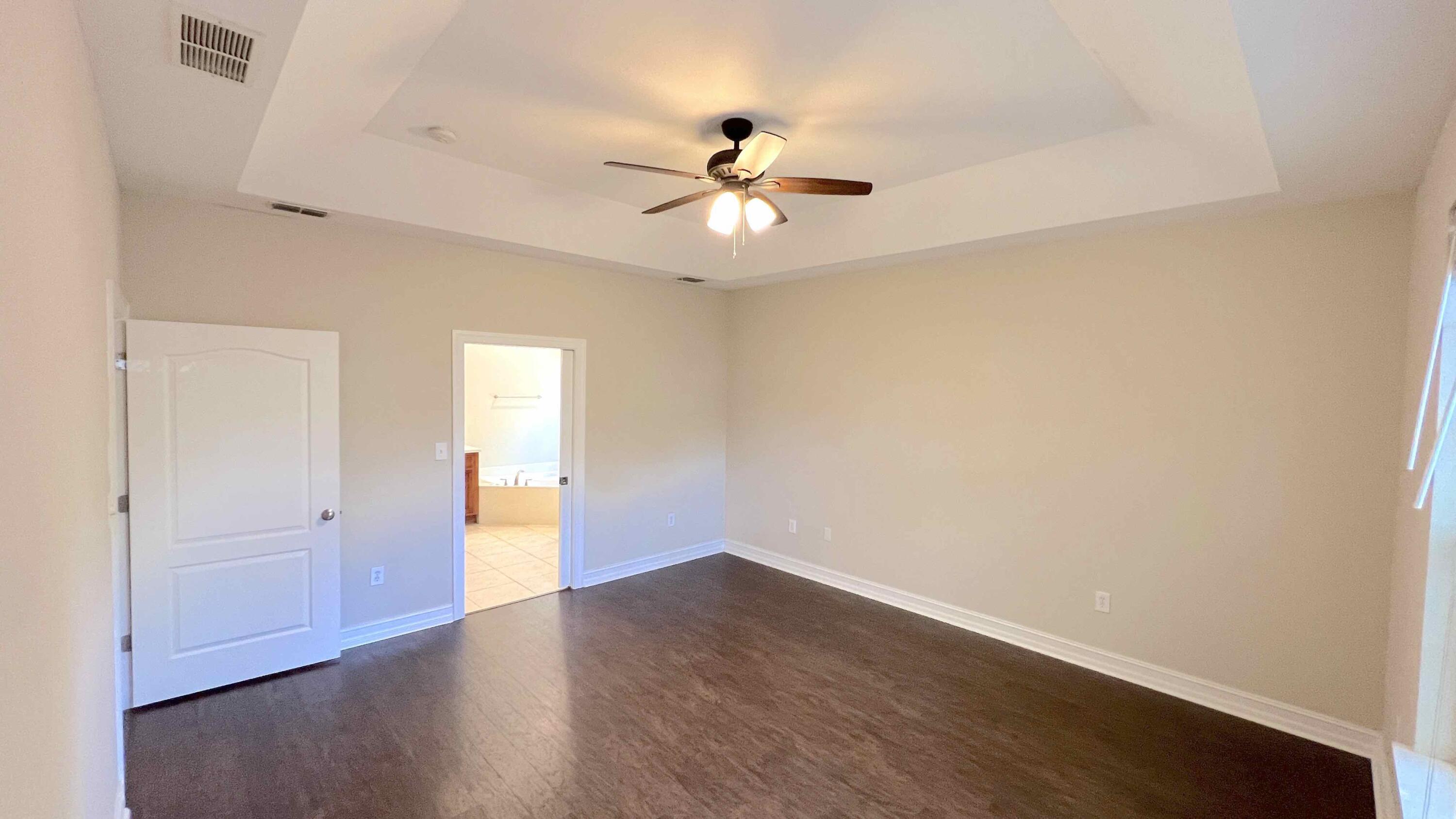 DIAMOND LAKES LOT C11 - Residential Lease