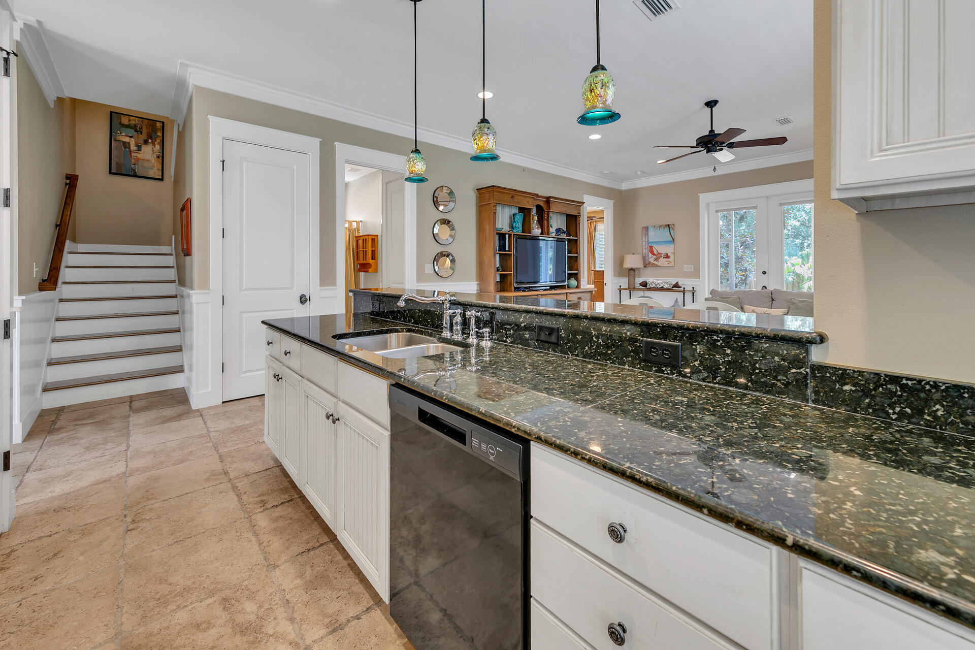 BUNGALOS AT SANDESTIN - Residential