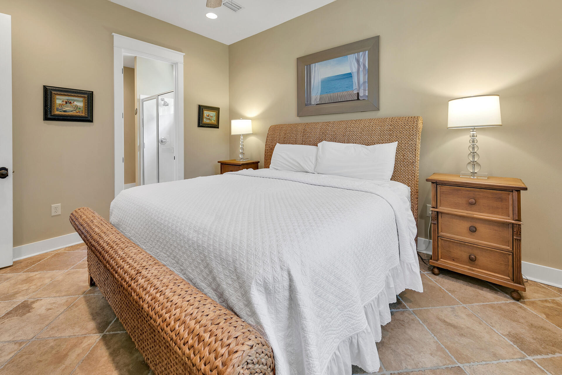 BUNGALOS AT SANDESTIN - Residential