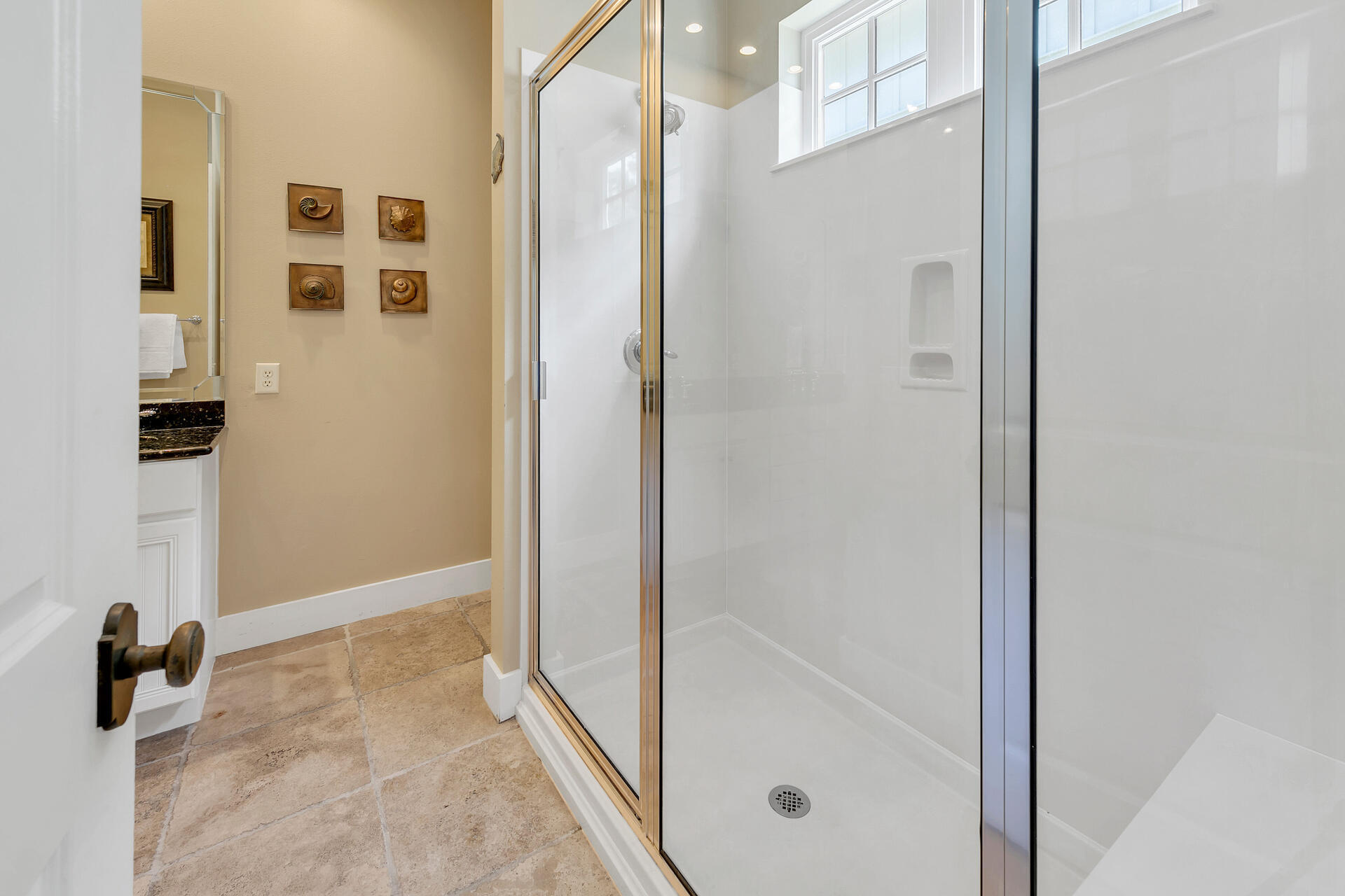 BUNGALOS AT SANDESTIN - Residential